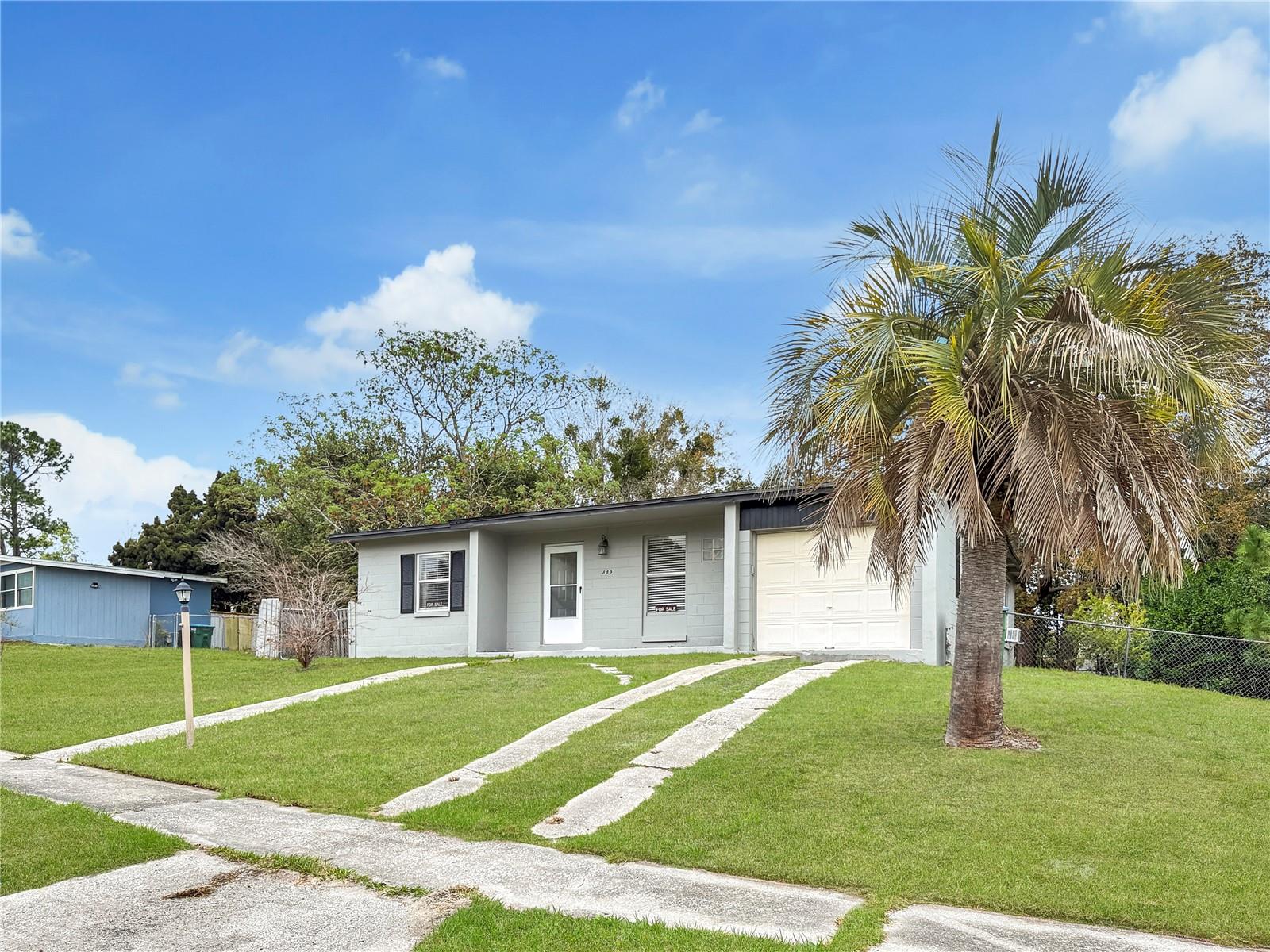 889 W Village Dr Property Photo 3