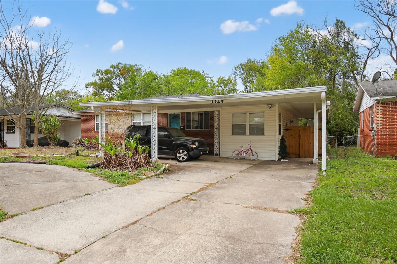 1324 PLACID PL