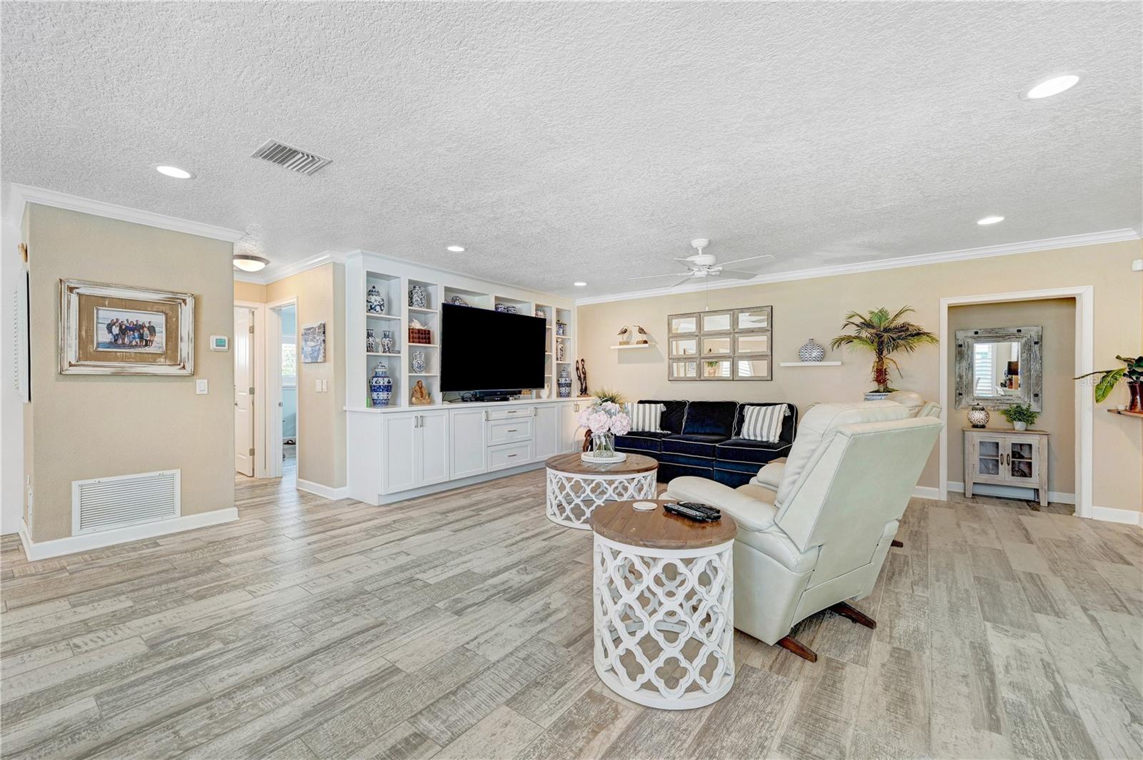 231 Ocean Blvd Property Photo 41