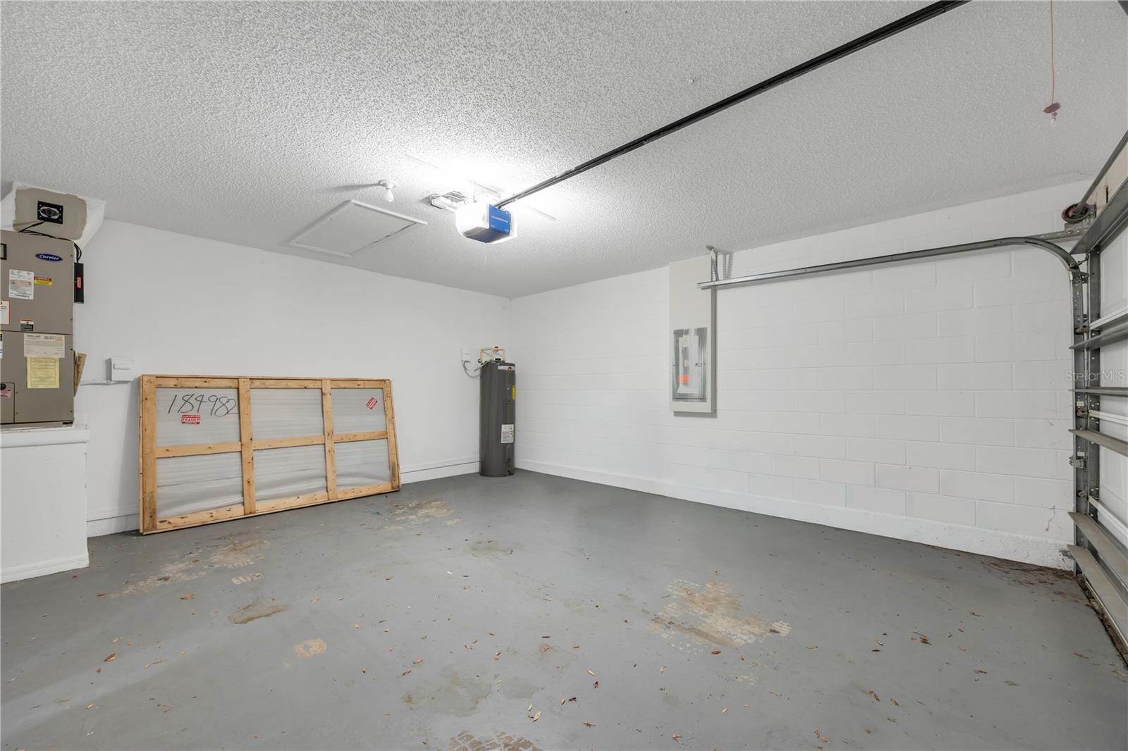 2980 Beal St St Property Photo 3