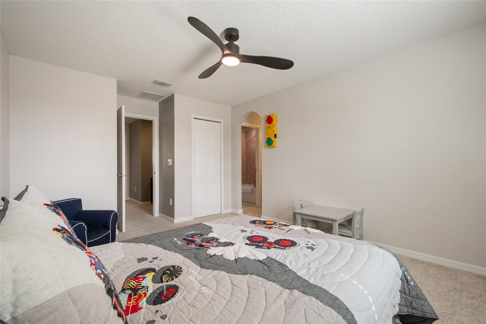 615 Timbervale Trl Property Photo 65