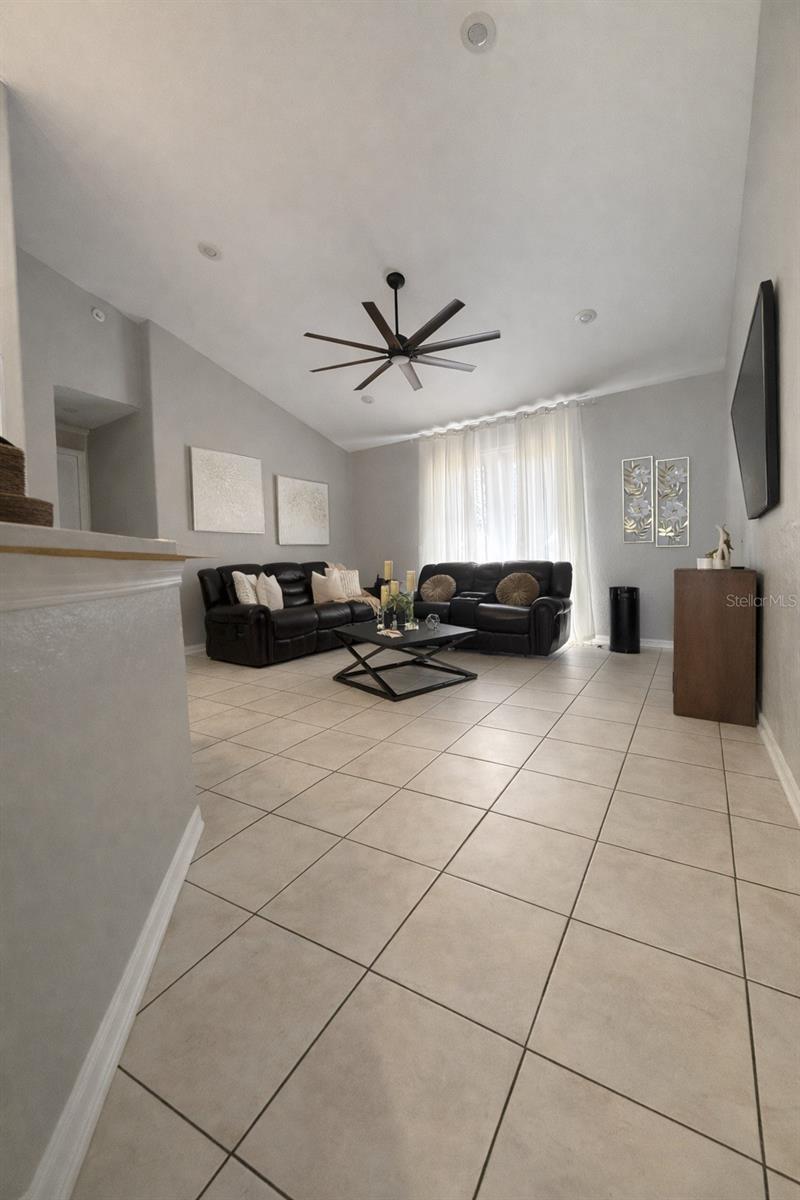 2240 Bagdad Ave Property Photo 6