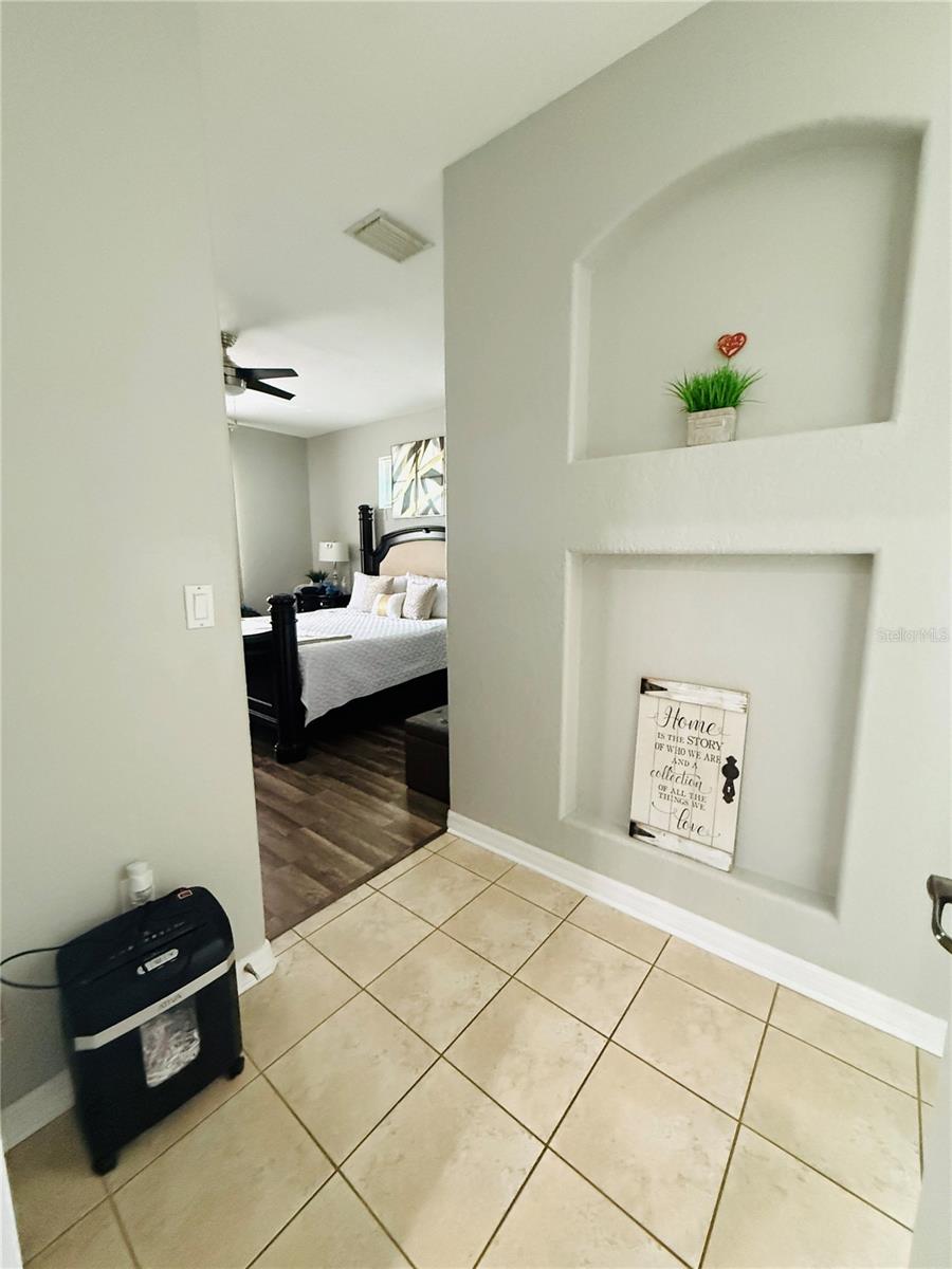 2240 Bagdad Ave Property Photo 8