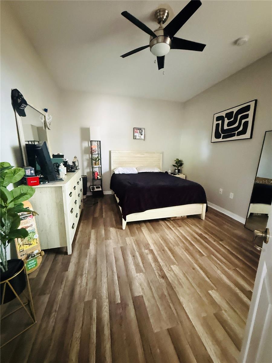 2240 Bagdad Ave Property Photo 17