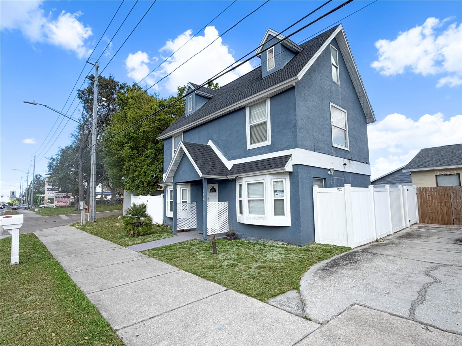 141 S Hiawassee Rd Property Photo 2