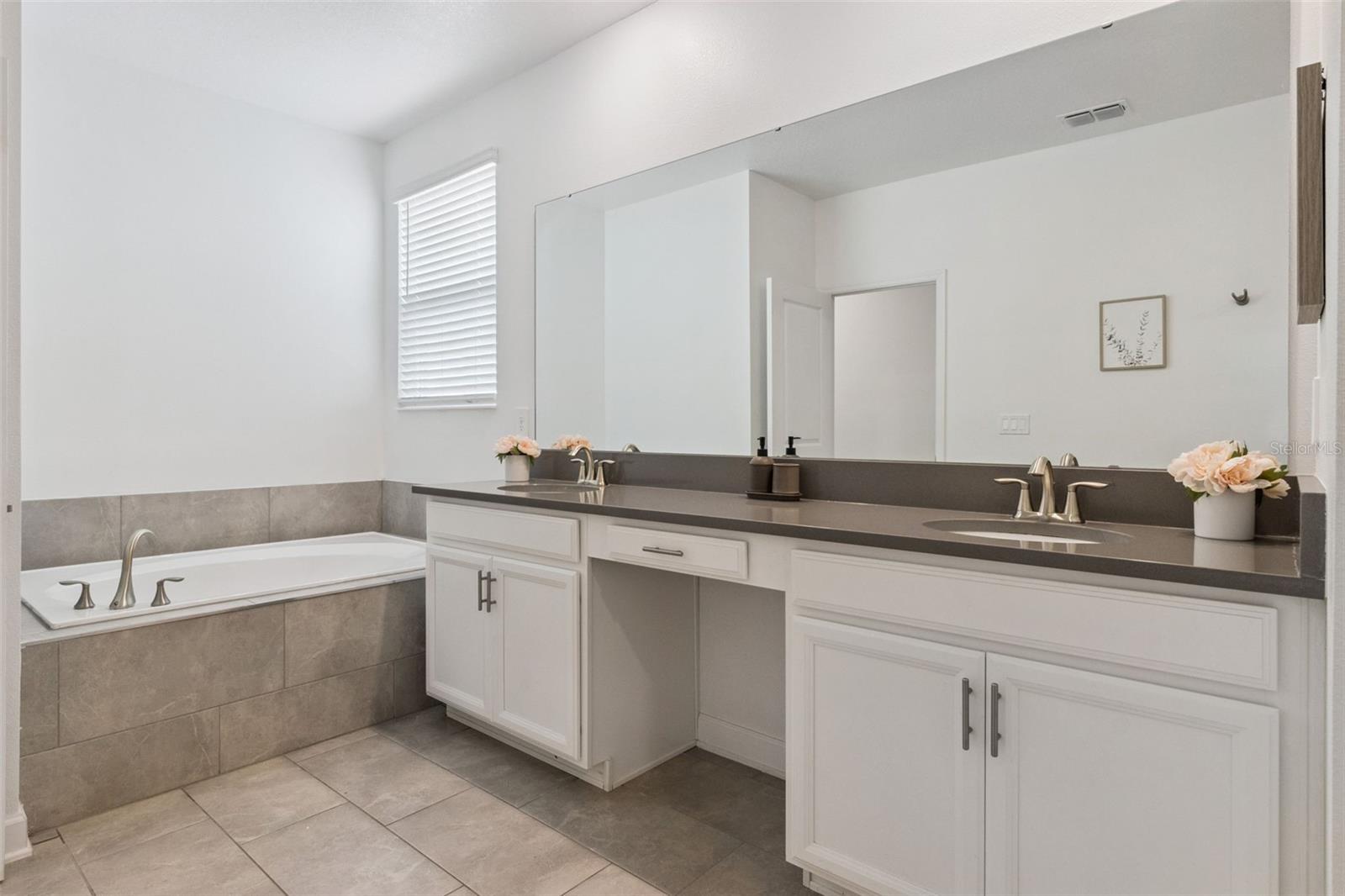 9095 Sommerset Hills Dr Property Photo 40