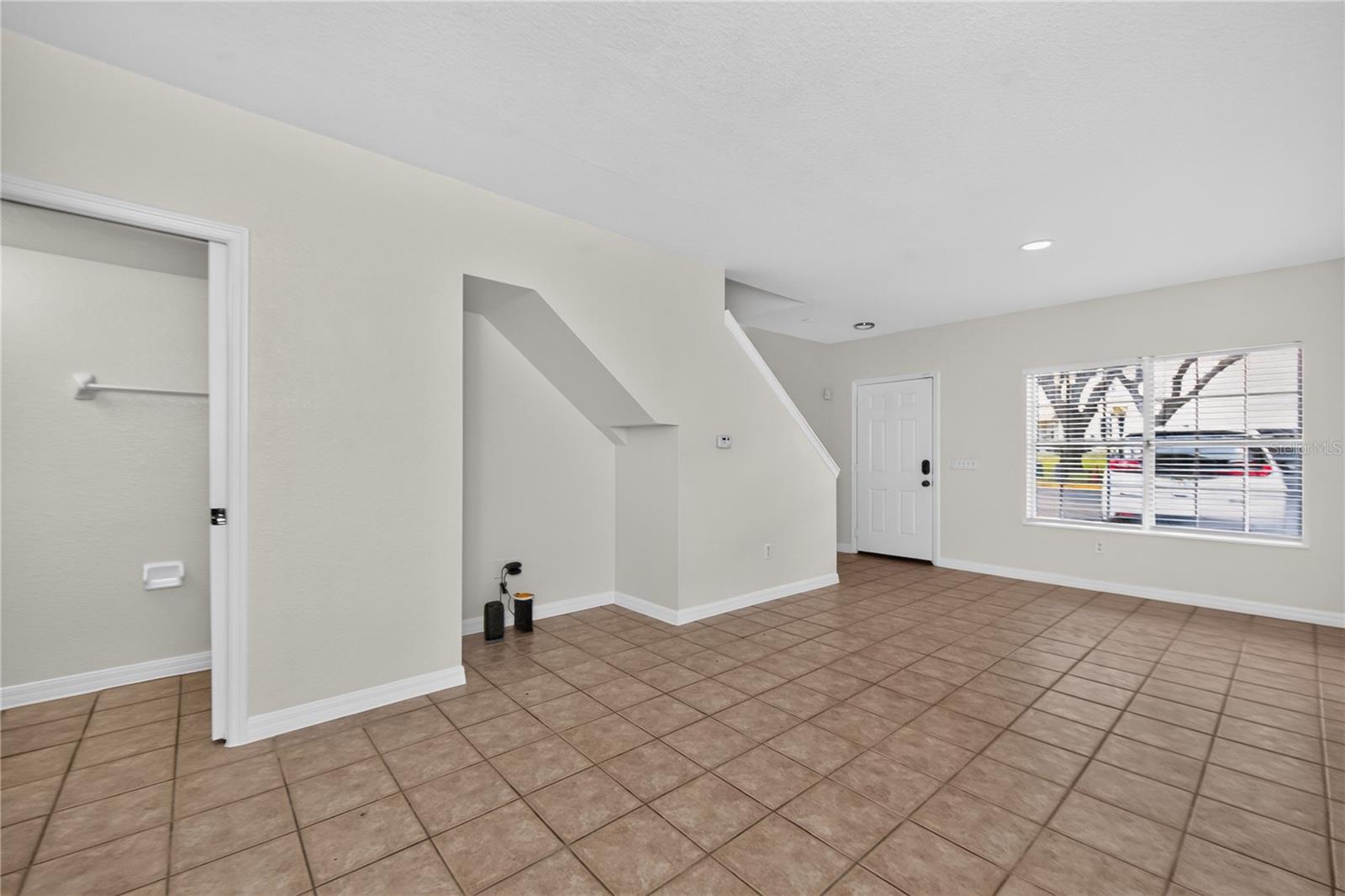 4214 Plantation Cove Dr Property Photo 4