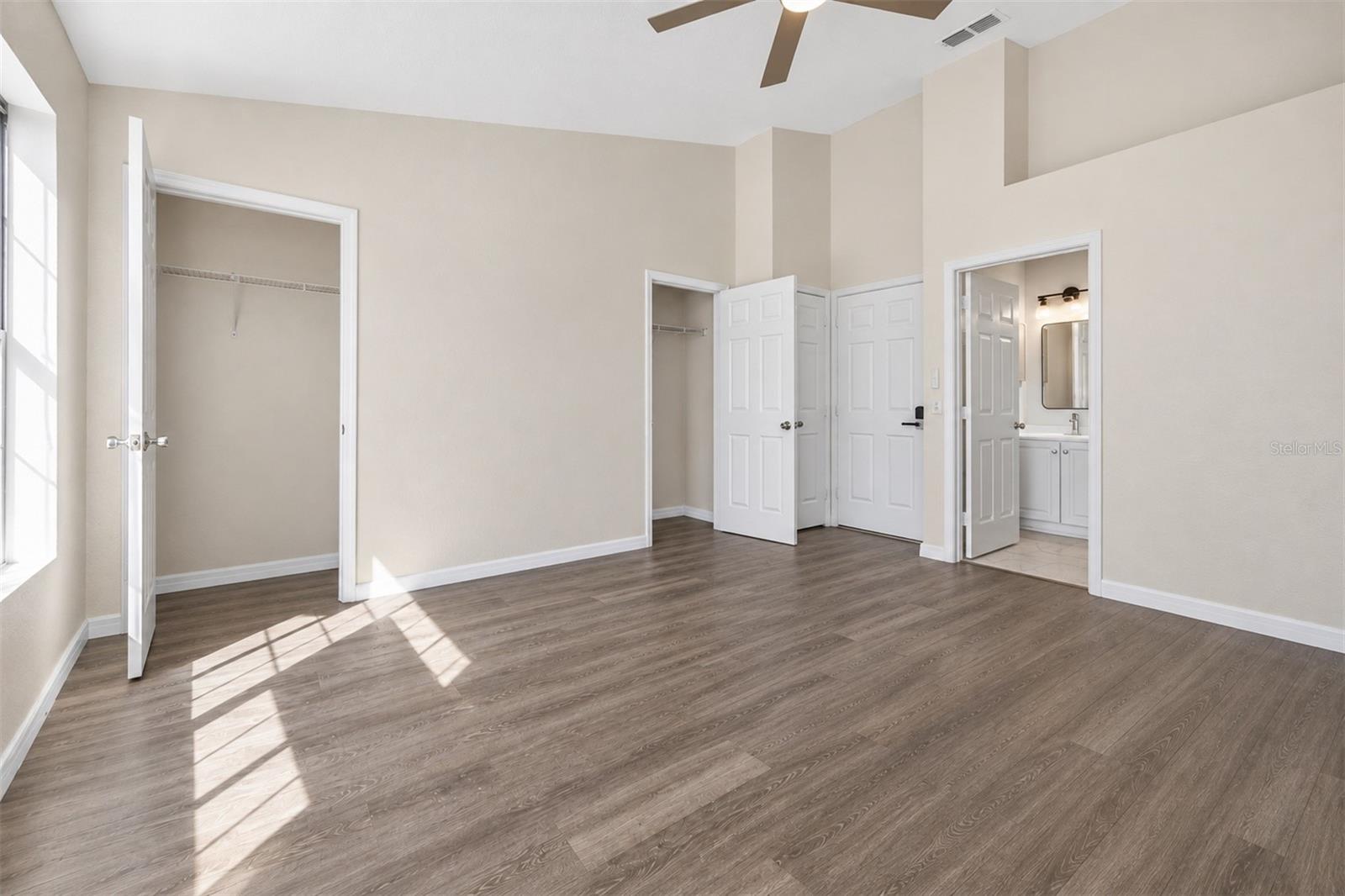4214 Plantation Cove Dr Property Photo 8