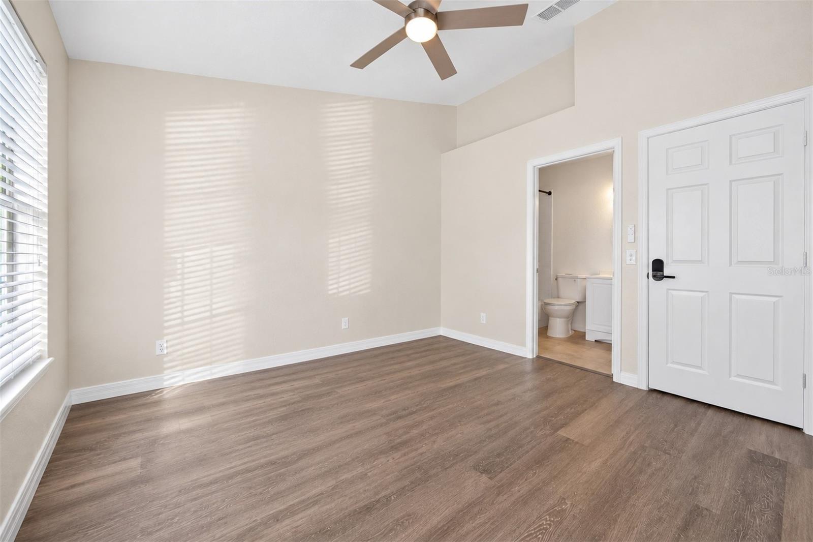4214 Plantation Cove Dr Property Photo 11