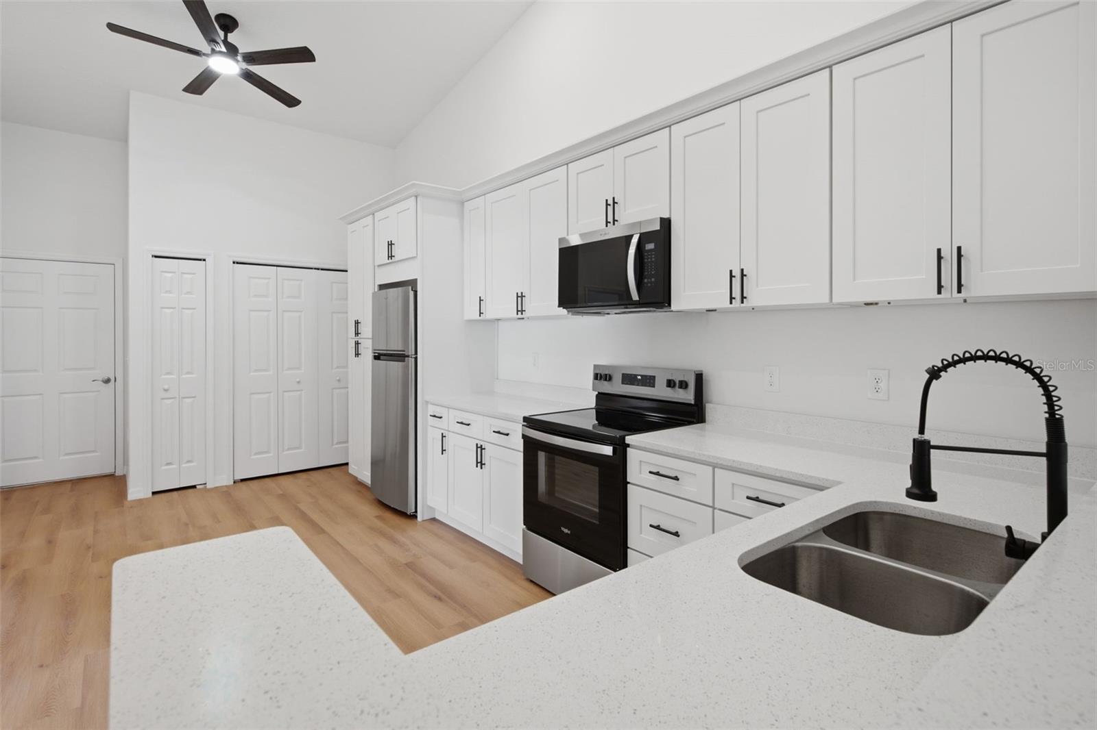 1411 Oak Pl #a Property Photo 13