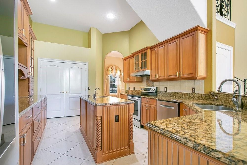 283 Lakay Pl Property Photo 8