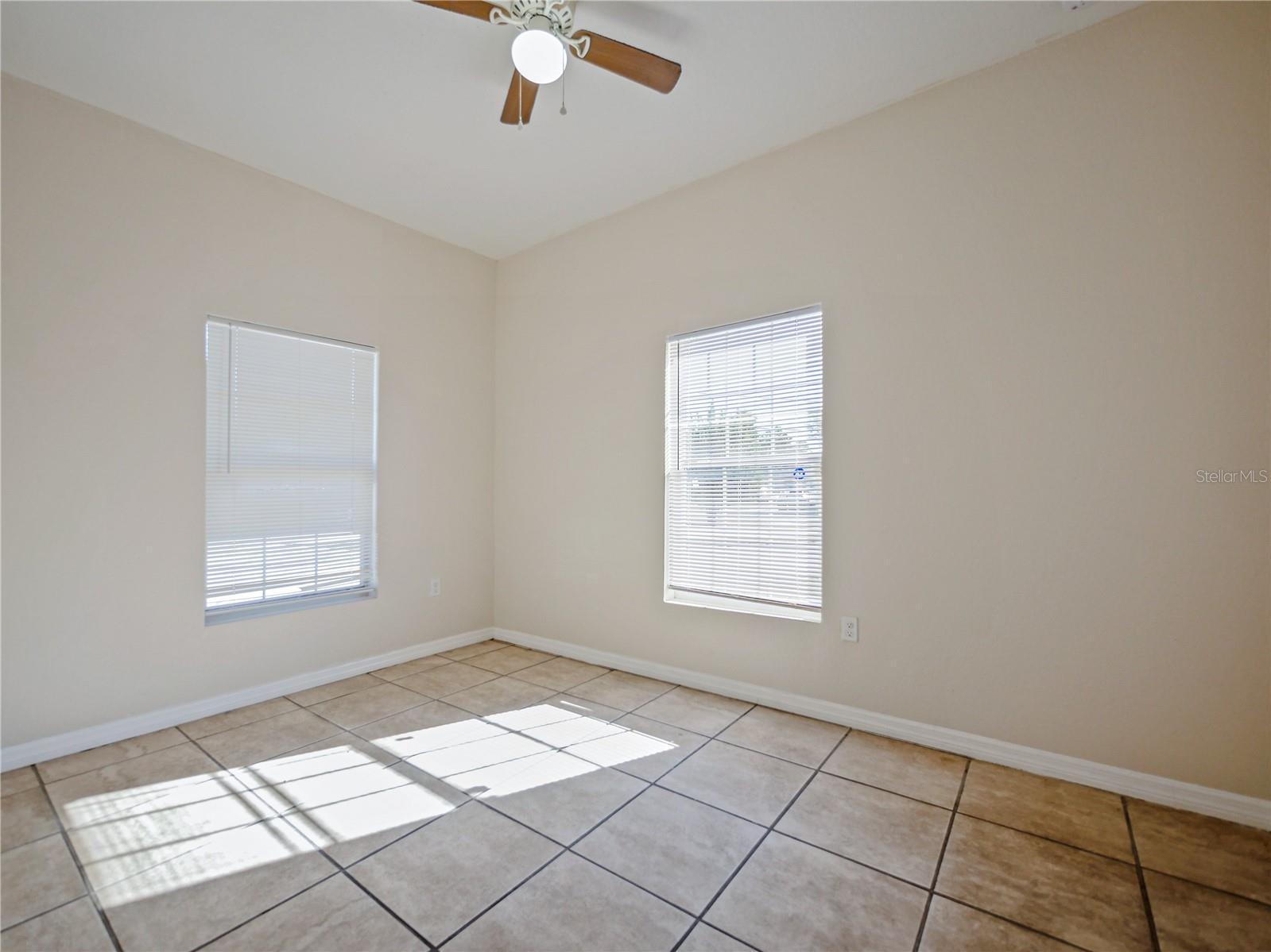 4901 Balboa Dr Property Photo 13