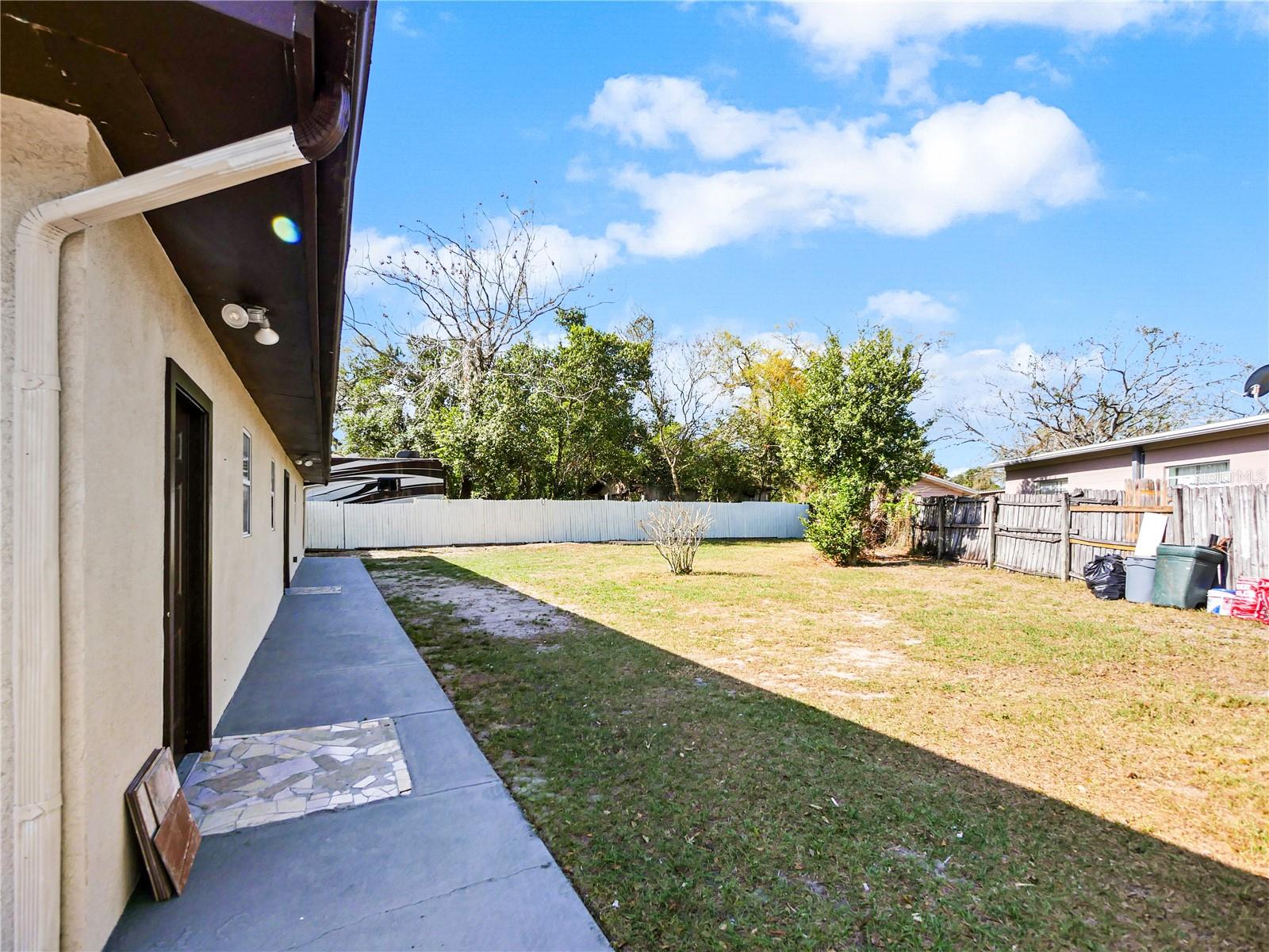 4901 Balboa Dr Property Photo 22