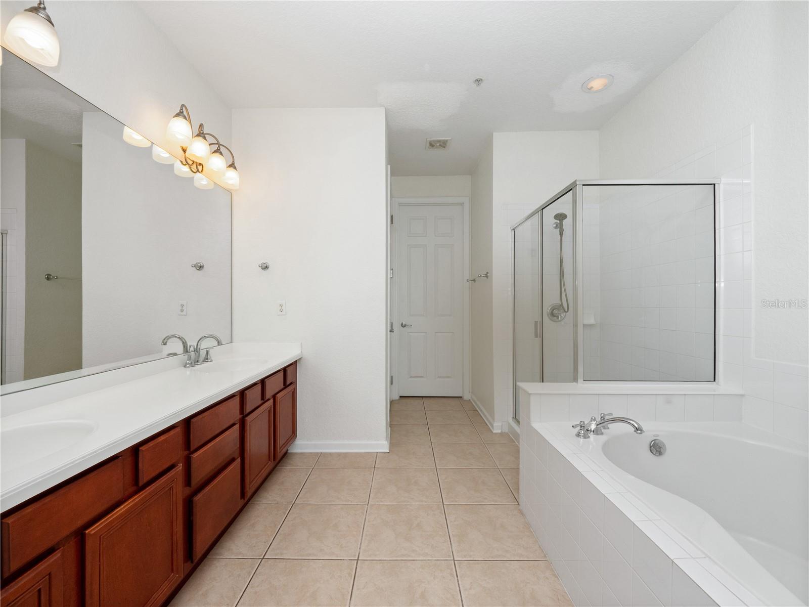 3362 Robert Trent Jones Dr #10407 Property Photo 17