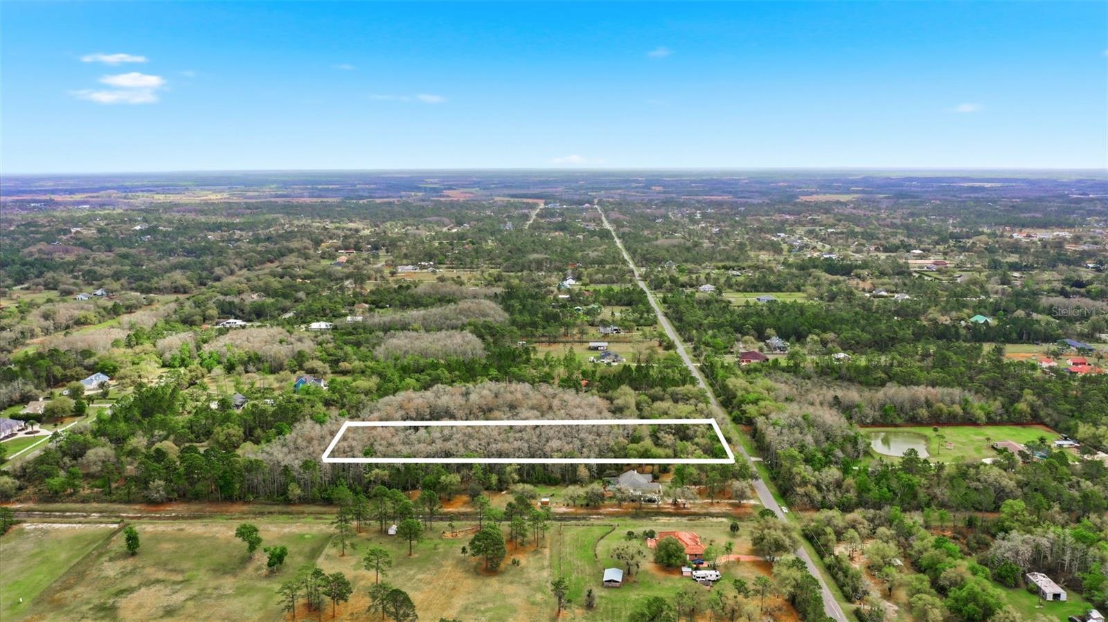 Quinlan St Property Photo 17