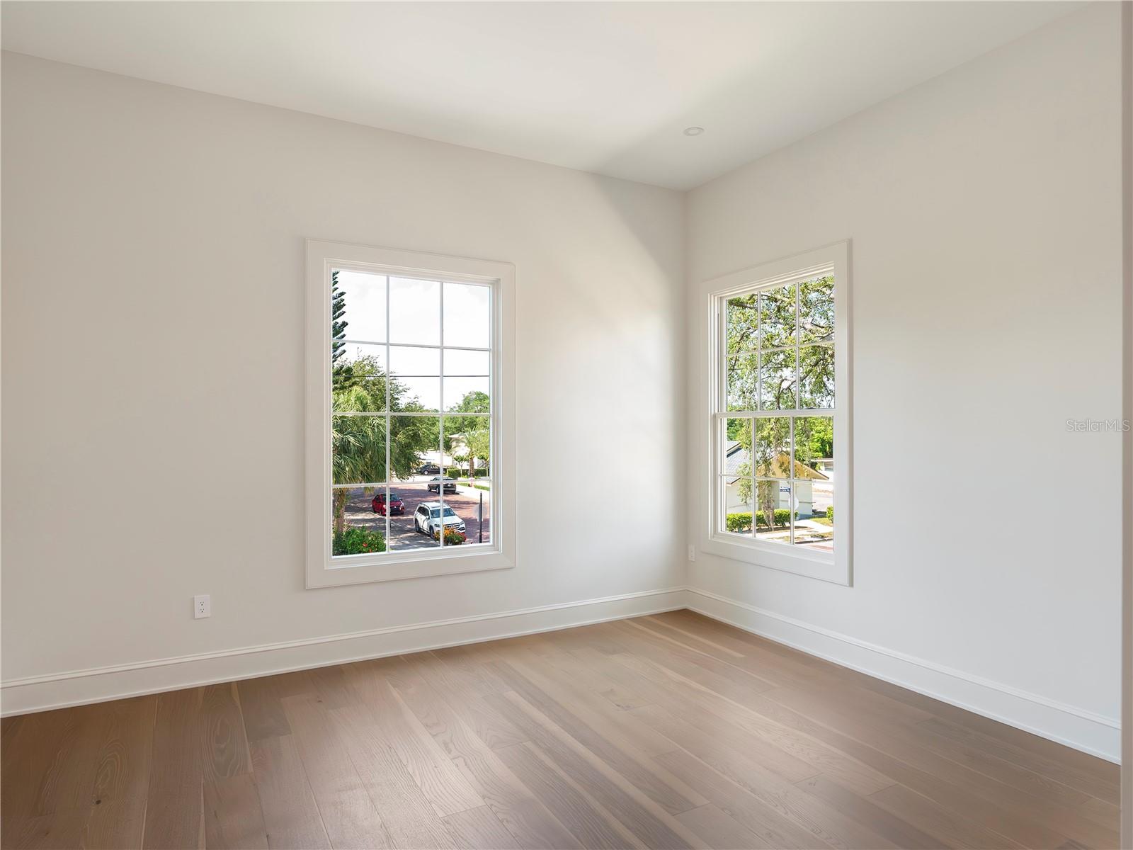541 W Canton Ave Property Photo 34
