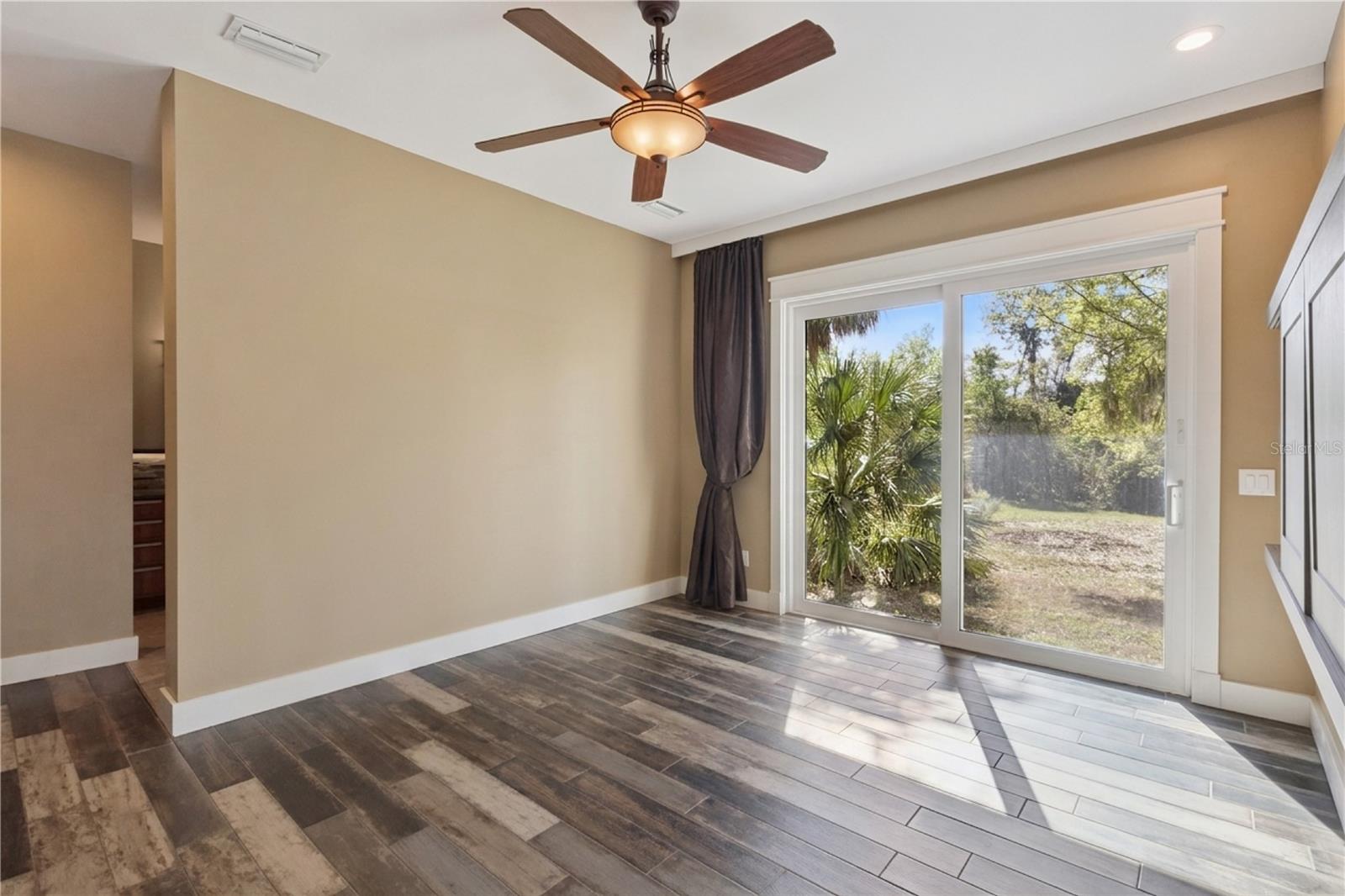 15503 Trotting Horse Ln Property Photo 12