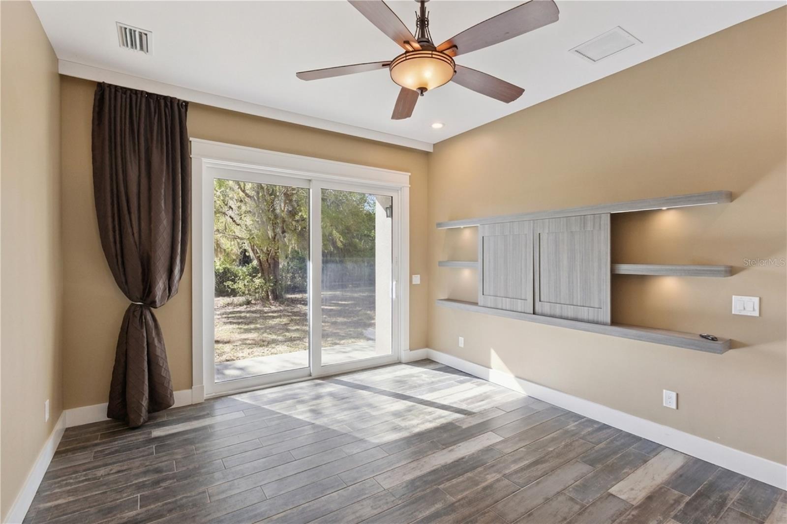 15503 Trotting Horse Ln Property Photo 13