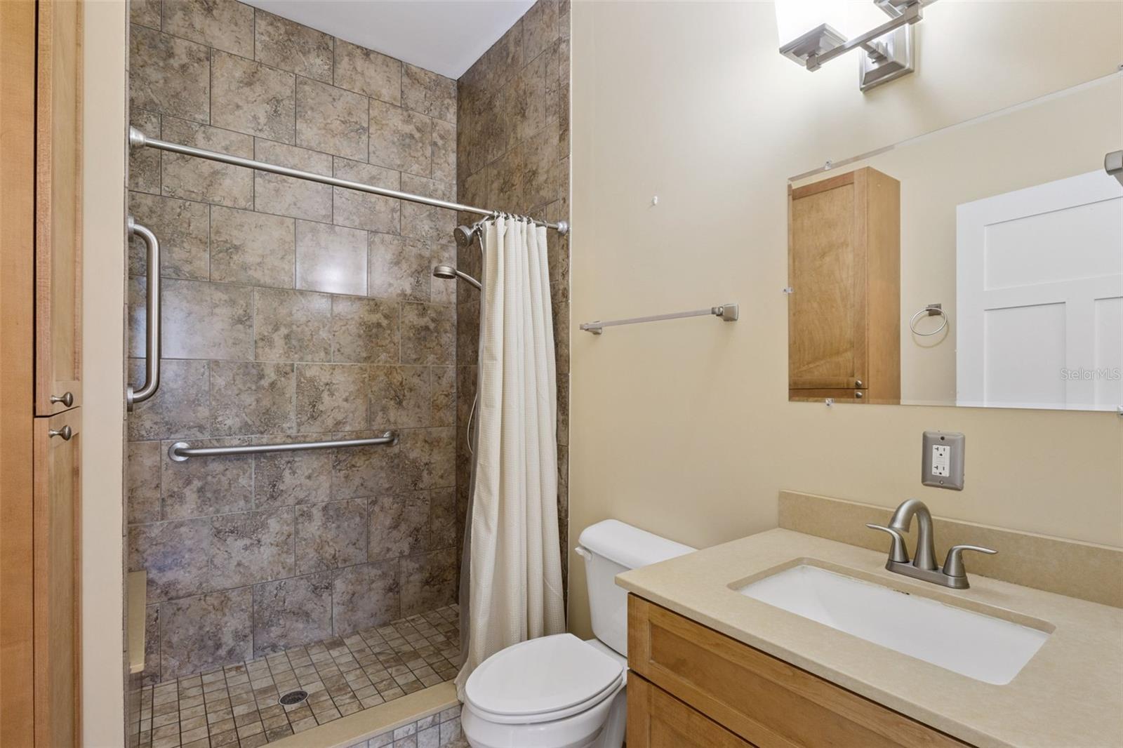15503 Trotting Horse Ln Property Photo 30