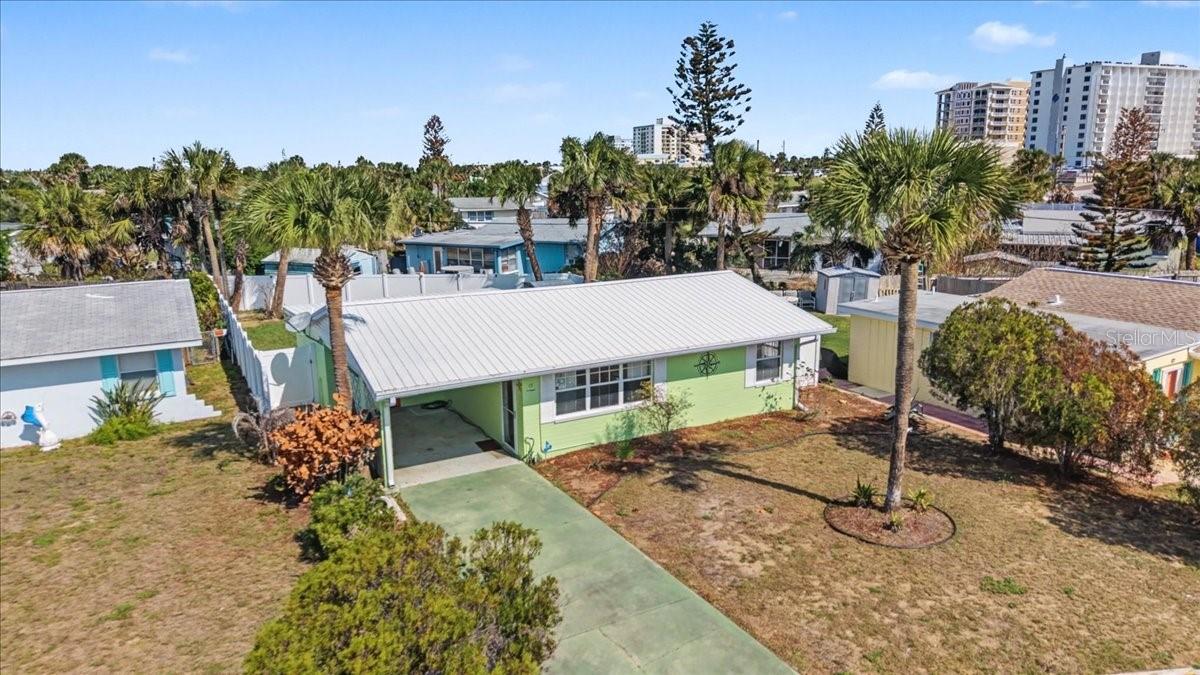 15 ALAMANDA DR Property Photo 1