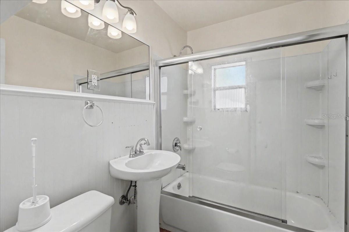 15 Alamanda Dr Property Photo 22