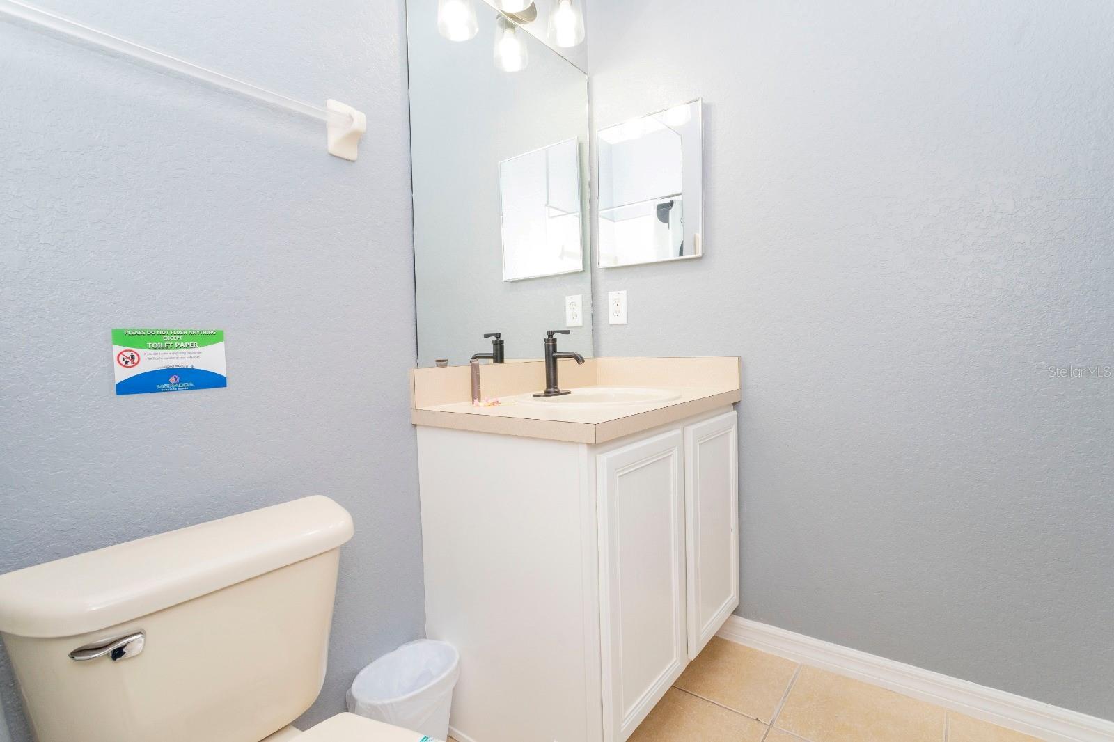 206 Bergamo Dr Property Photo 23