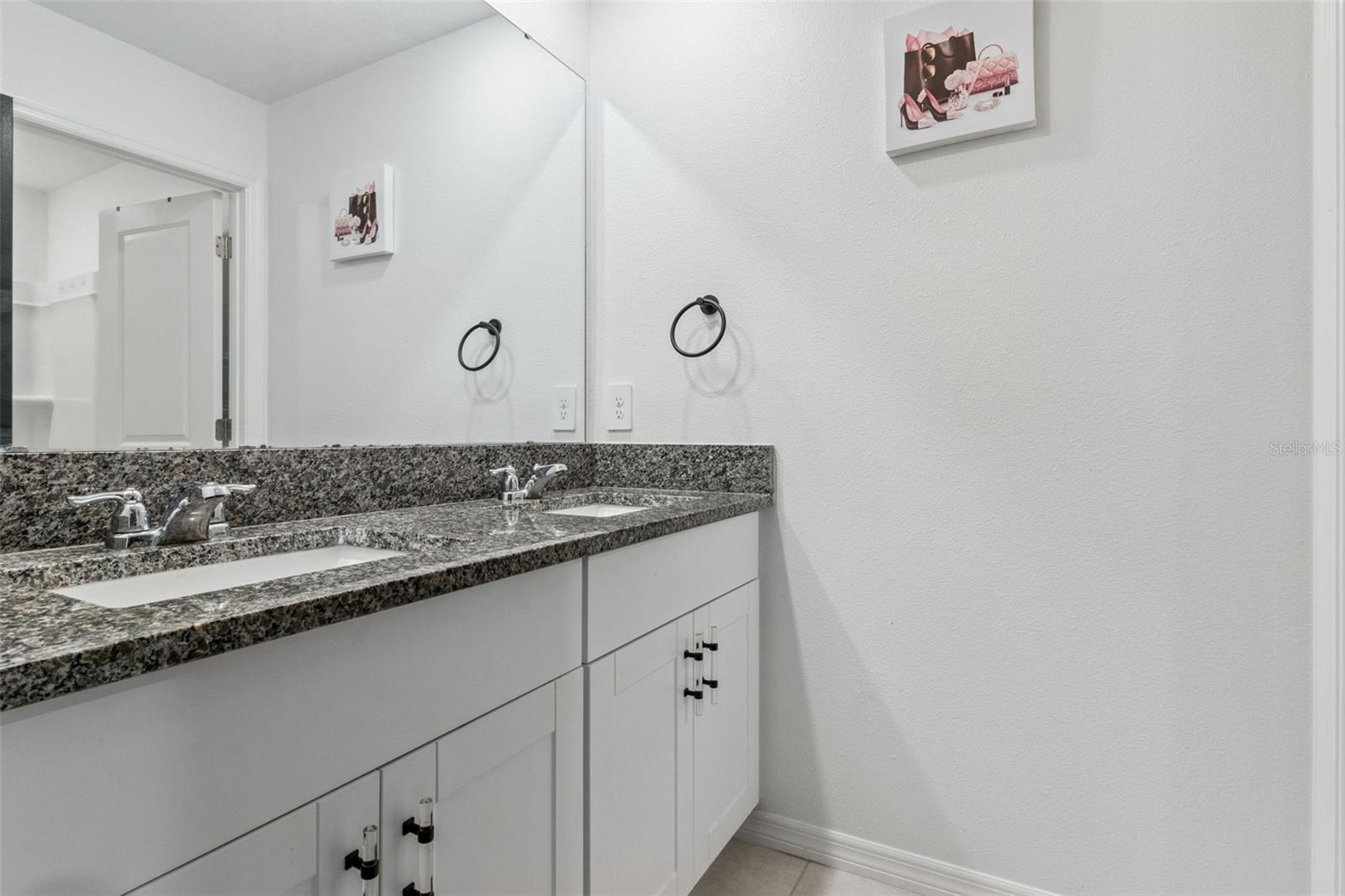 1814 Red Loop Property Photo 32