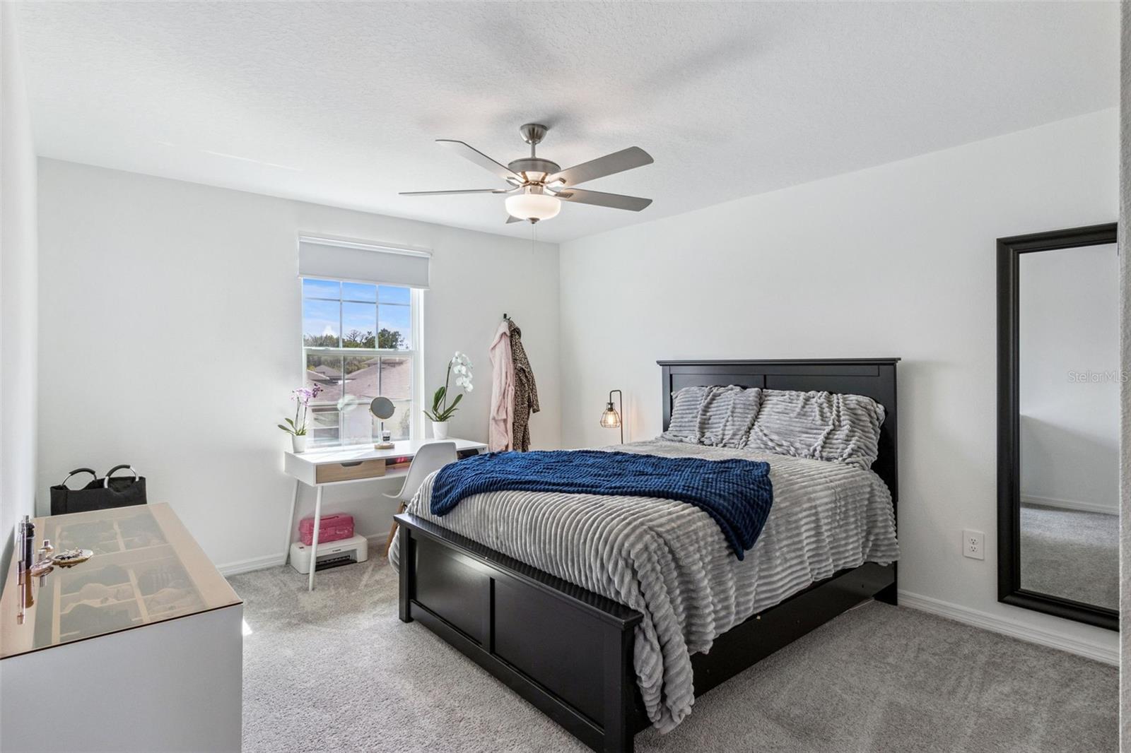 1814 Red Loop Property Photo 36
