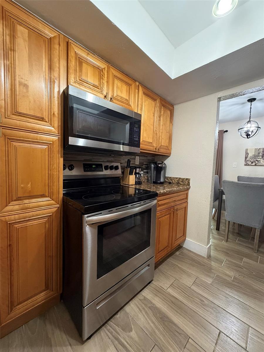 4807 S Texas Ave #4807c Property Photo 7