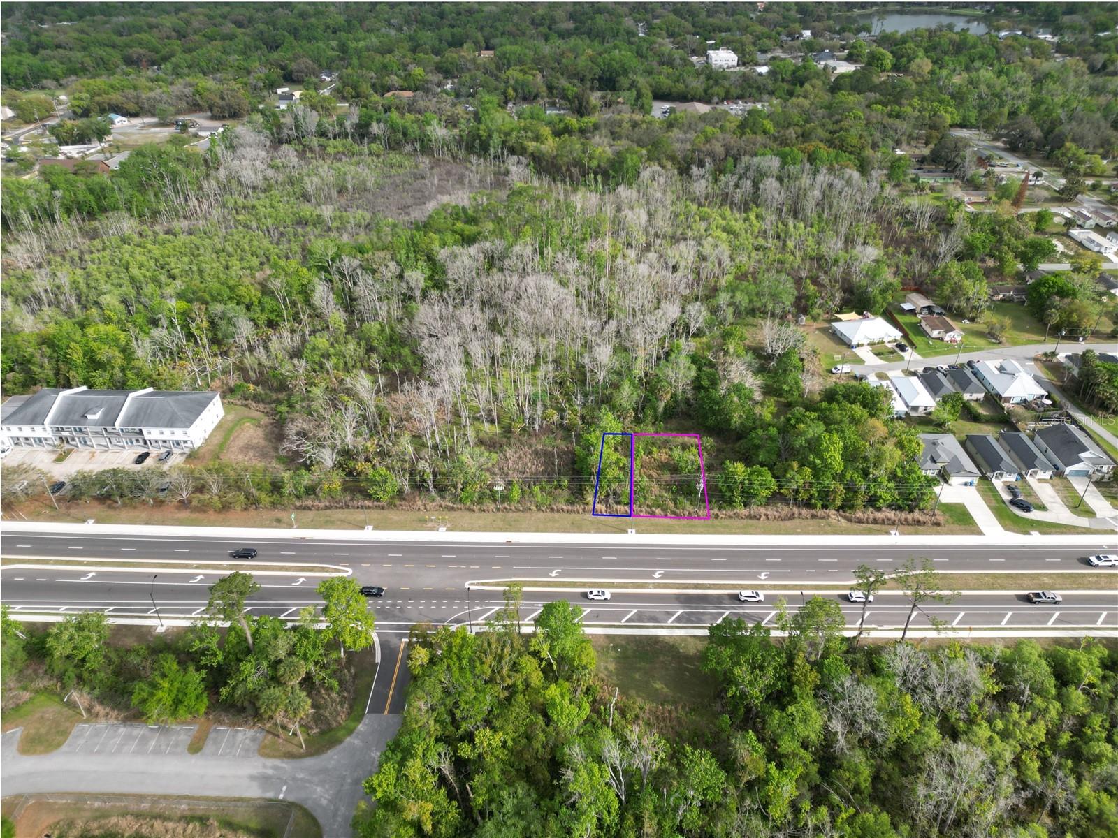 E Broadway St Property Photo 11