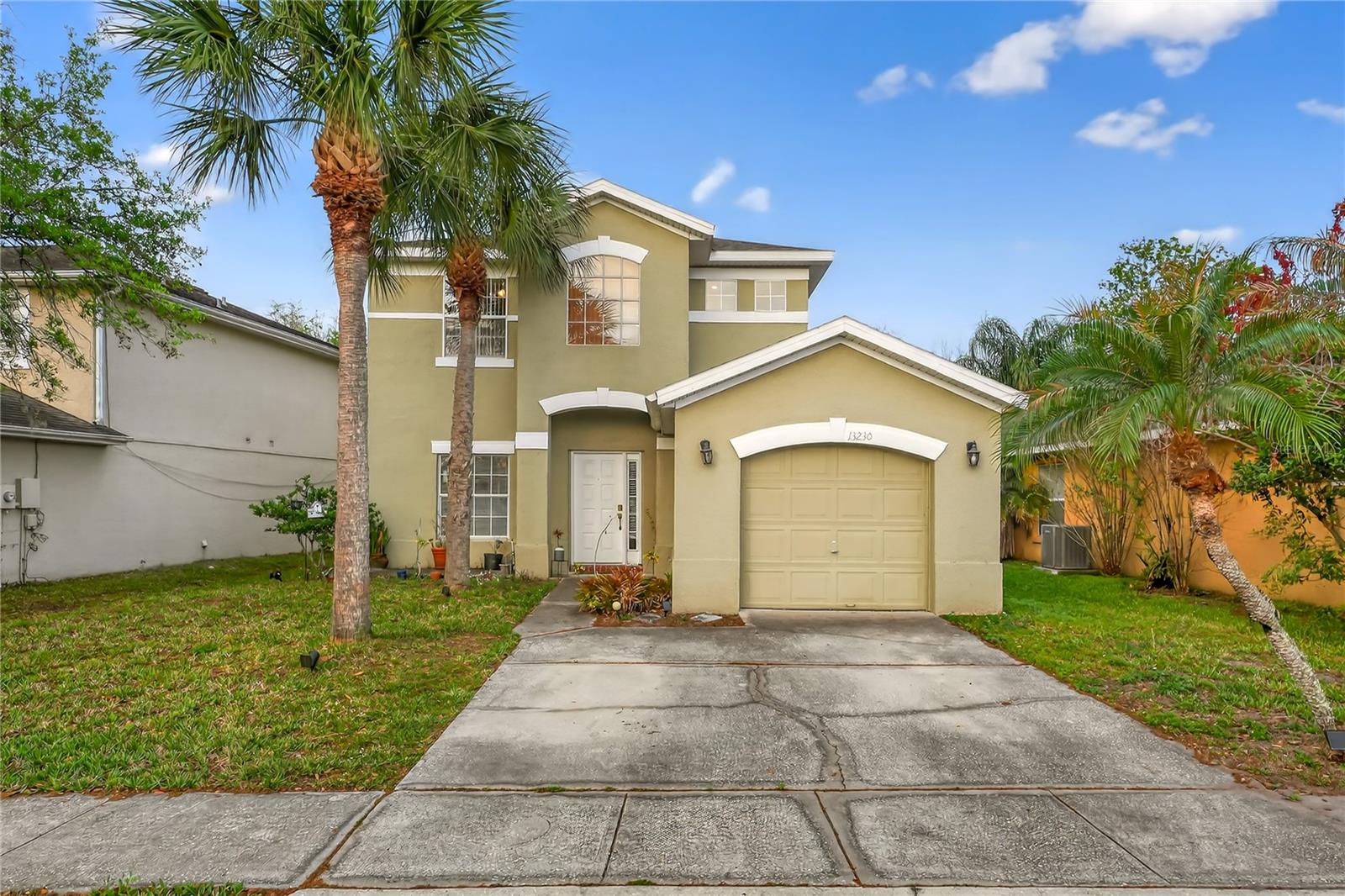 13230 Meadowfield Dr Property Photo 2