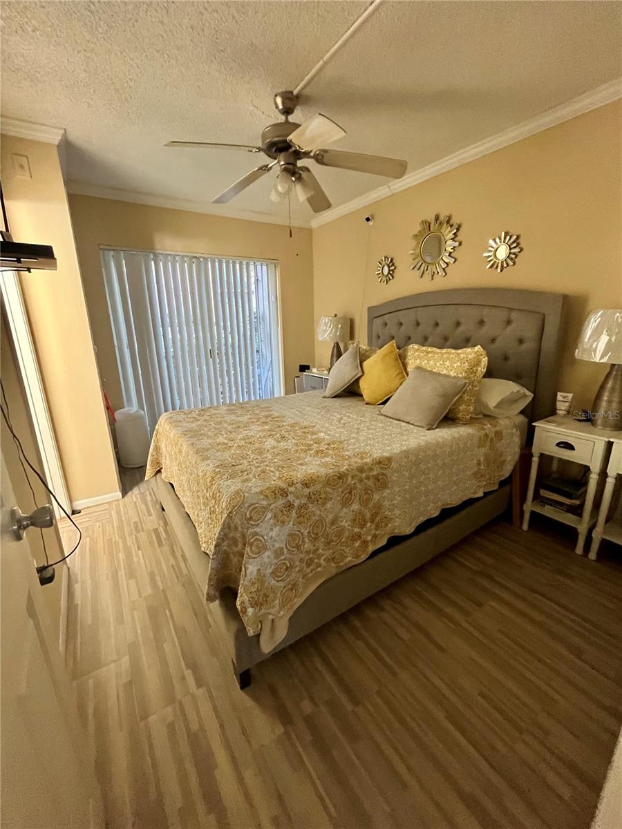 123 Blue Point Way #110 Property Photo 6