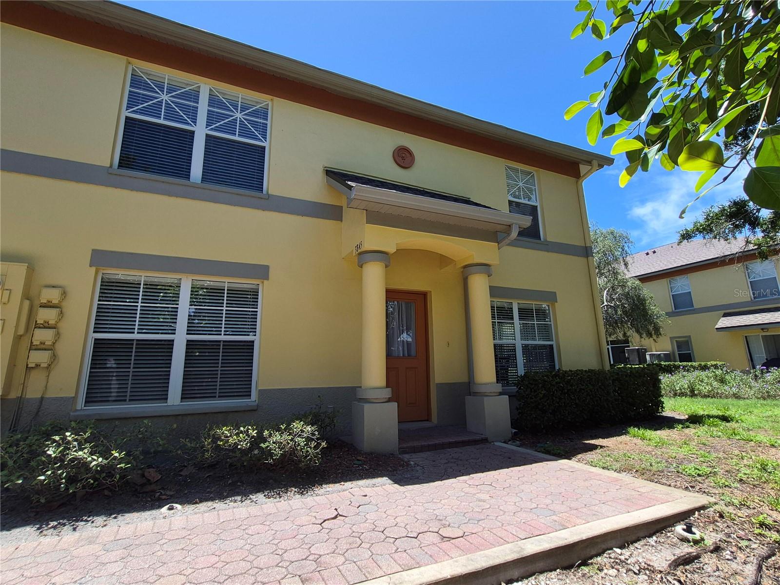 3845 Island Way Property Photo 1