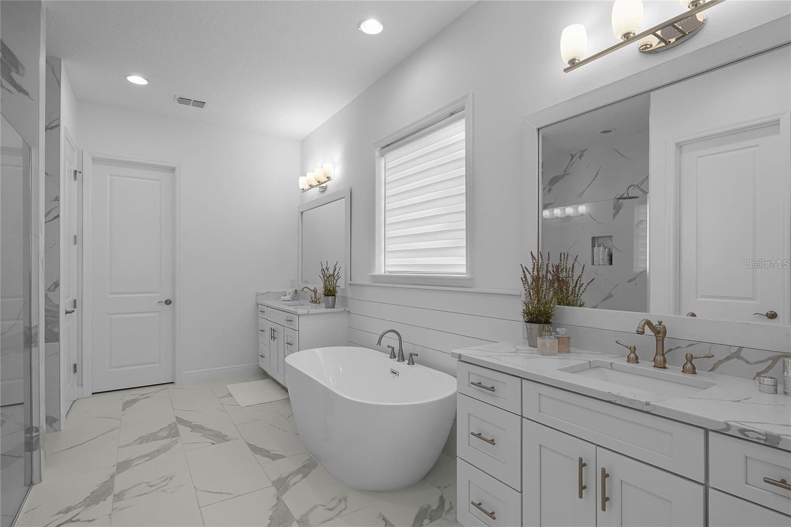 1118 Estancia Woods Loop Property Photo 24