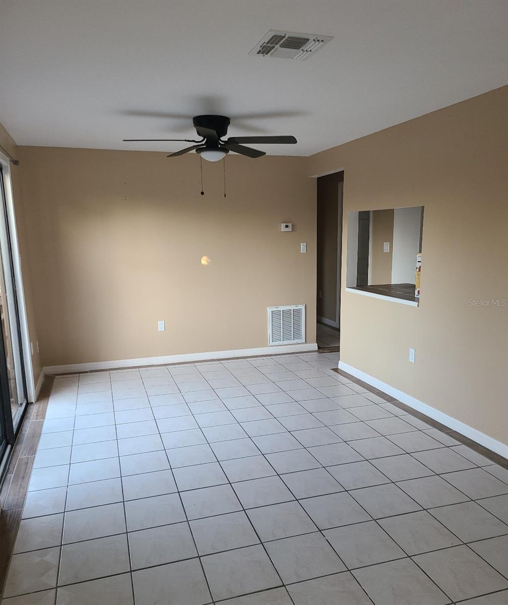 4925 Sanoma Vlg #c Property Photo 5