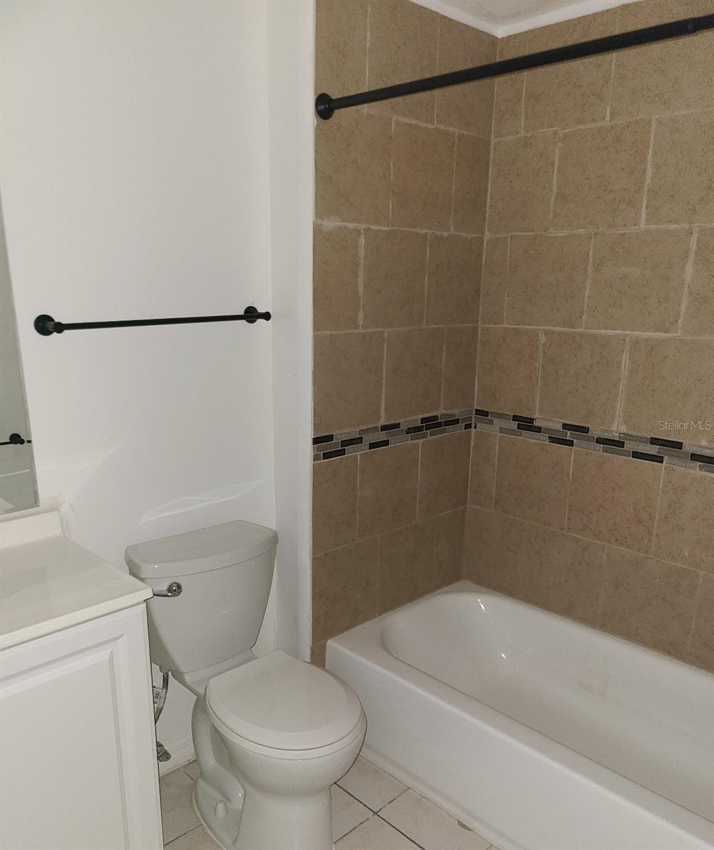 4925 Sanoma Vlg #c Property Photo 11