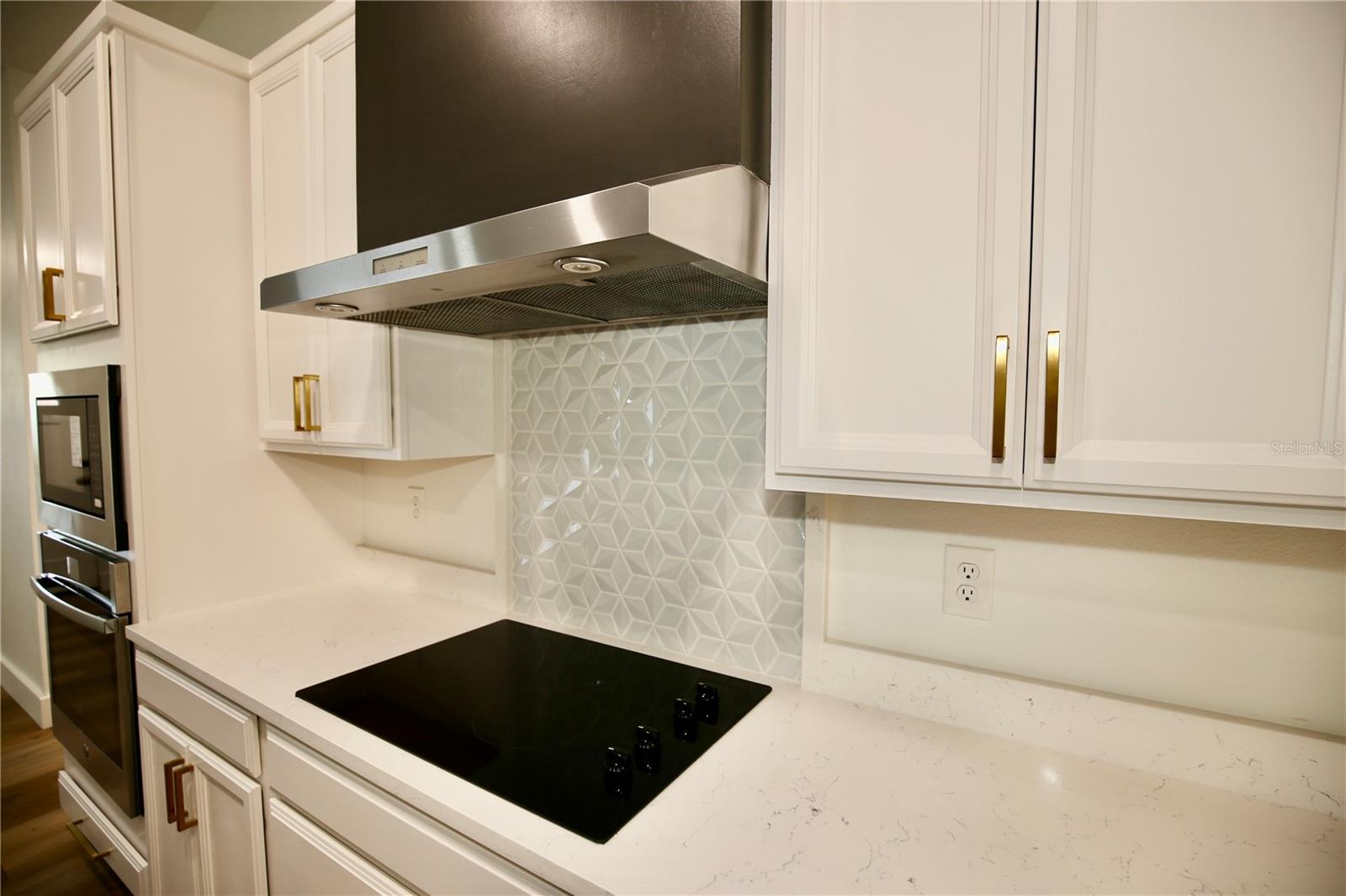 2235 Wautoma Pl Property Photo 12