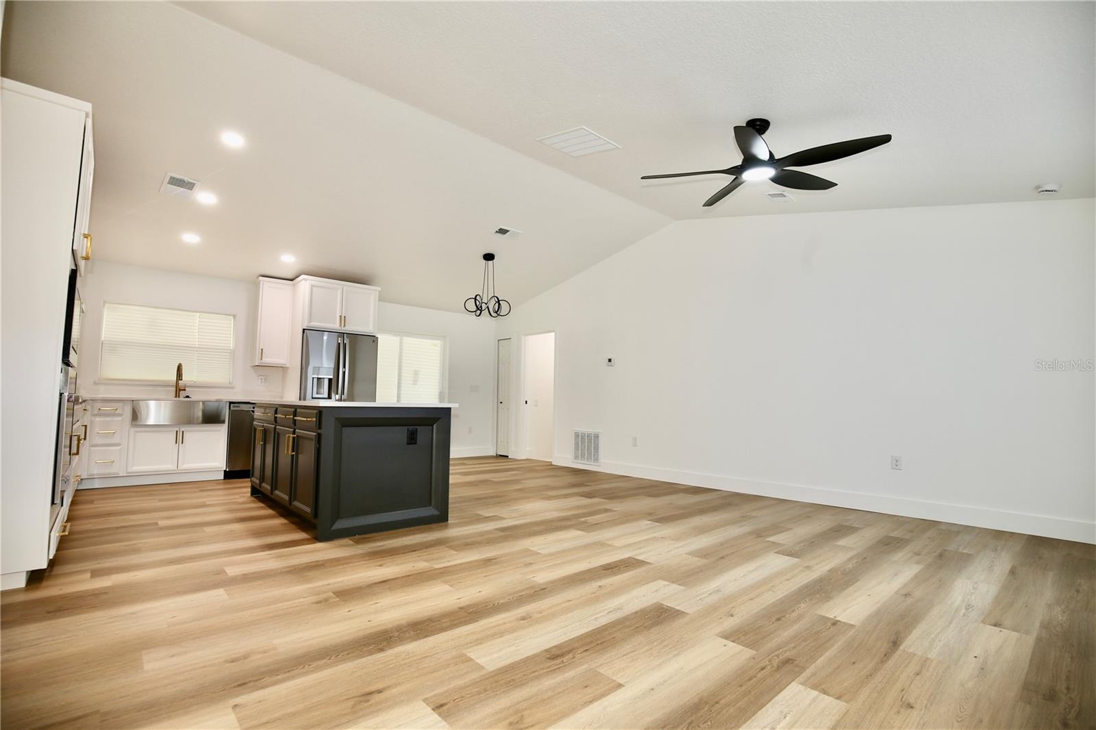 2235 Wautoma Pl Property Photo 15