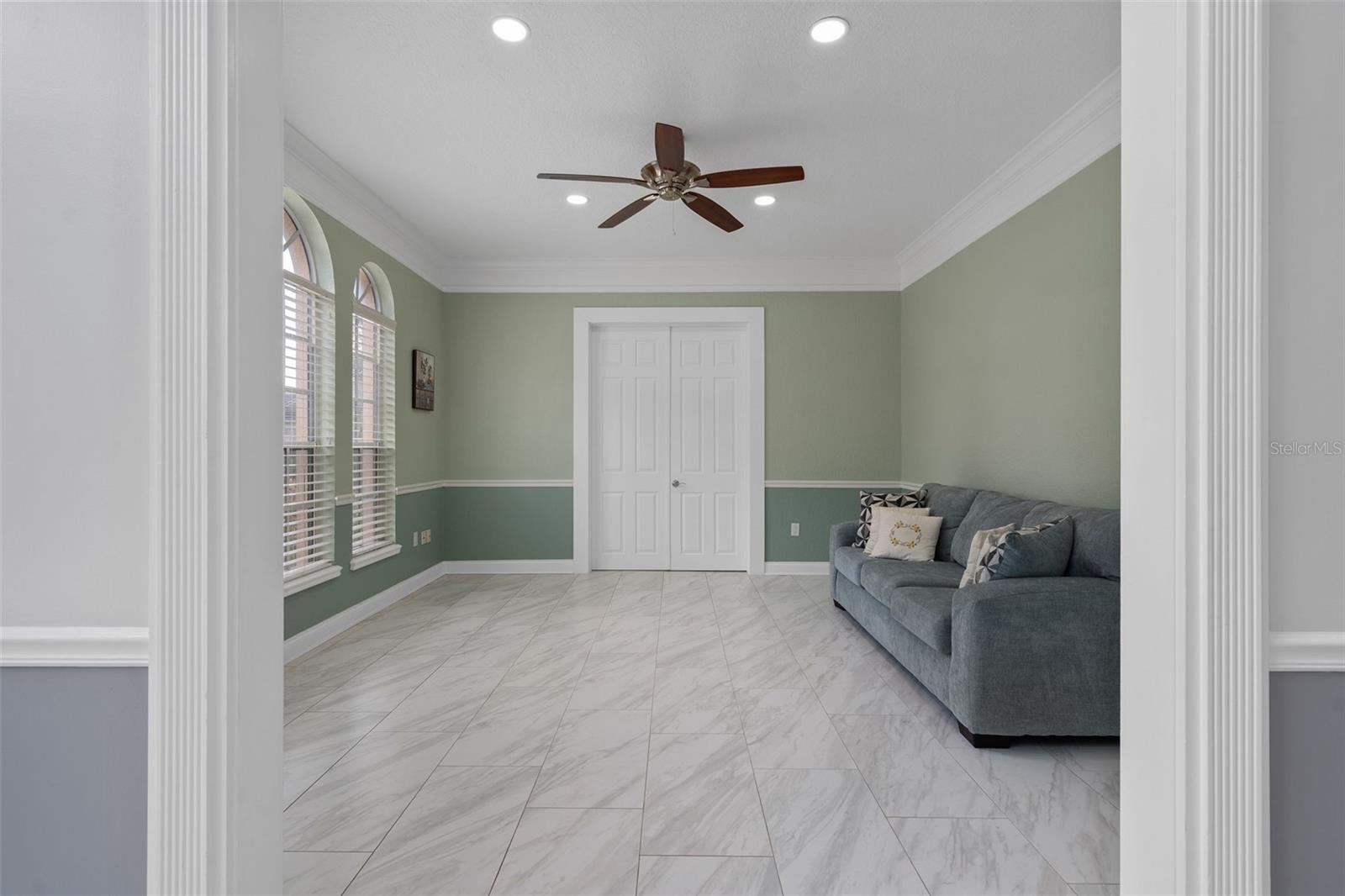 9057 Balmoral Mews Sq Property Photo 10