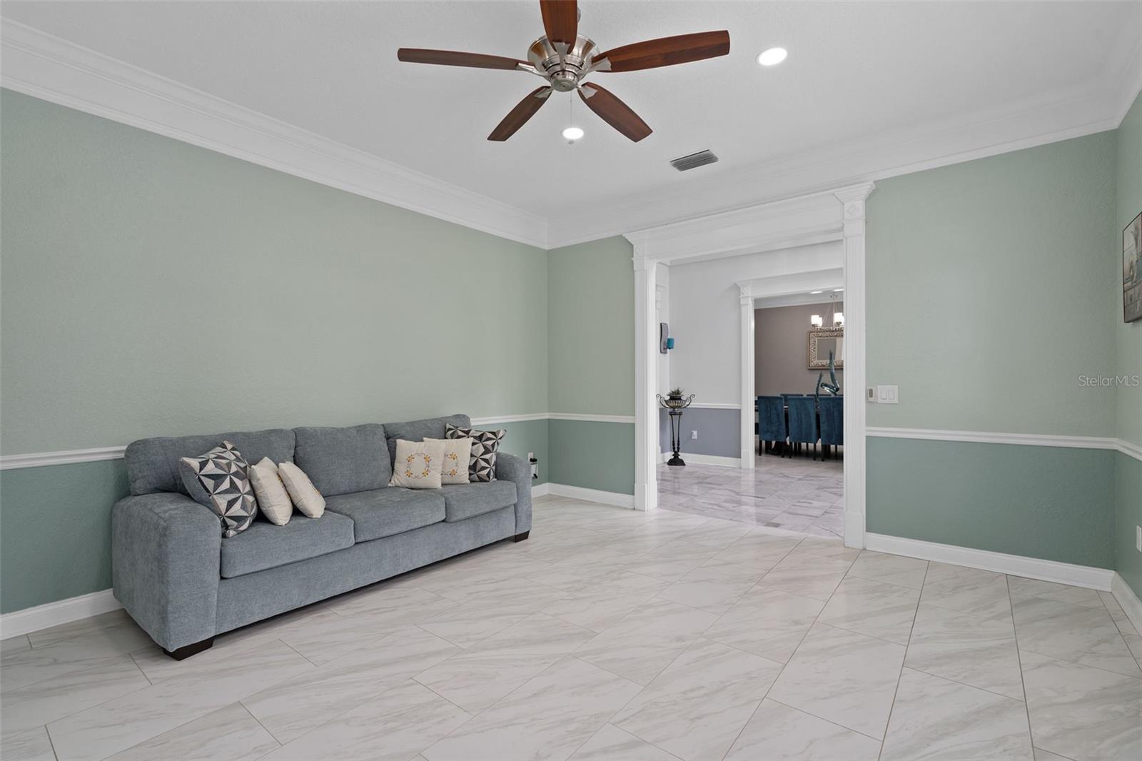 9057 Balmoral Mews Sq Property Photo 11
