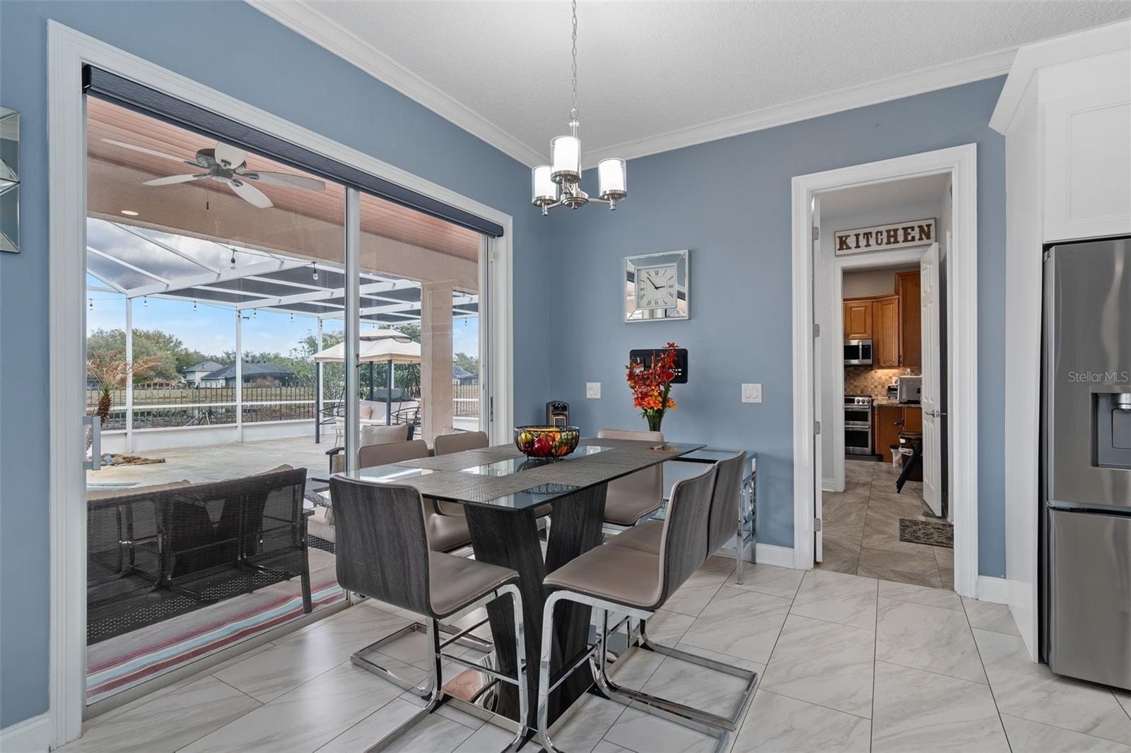9057 Balmoral Mews Sq Property Photo 18