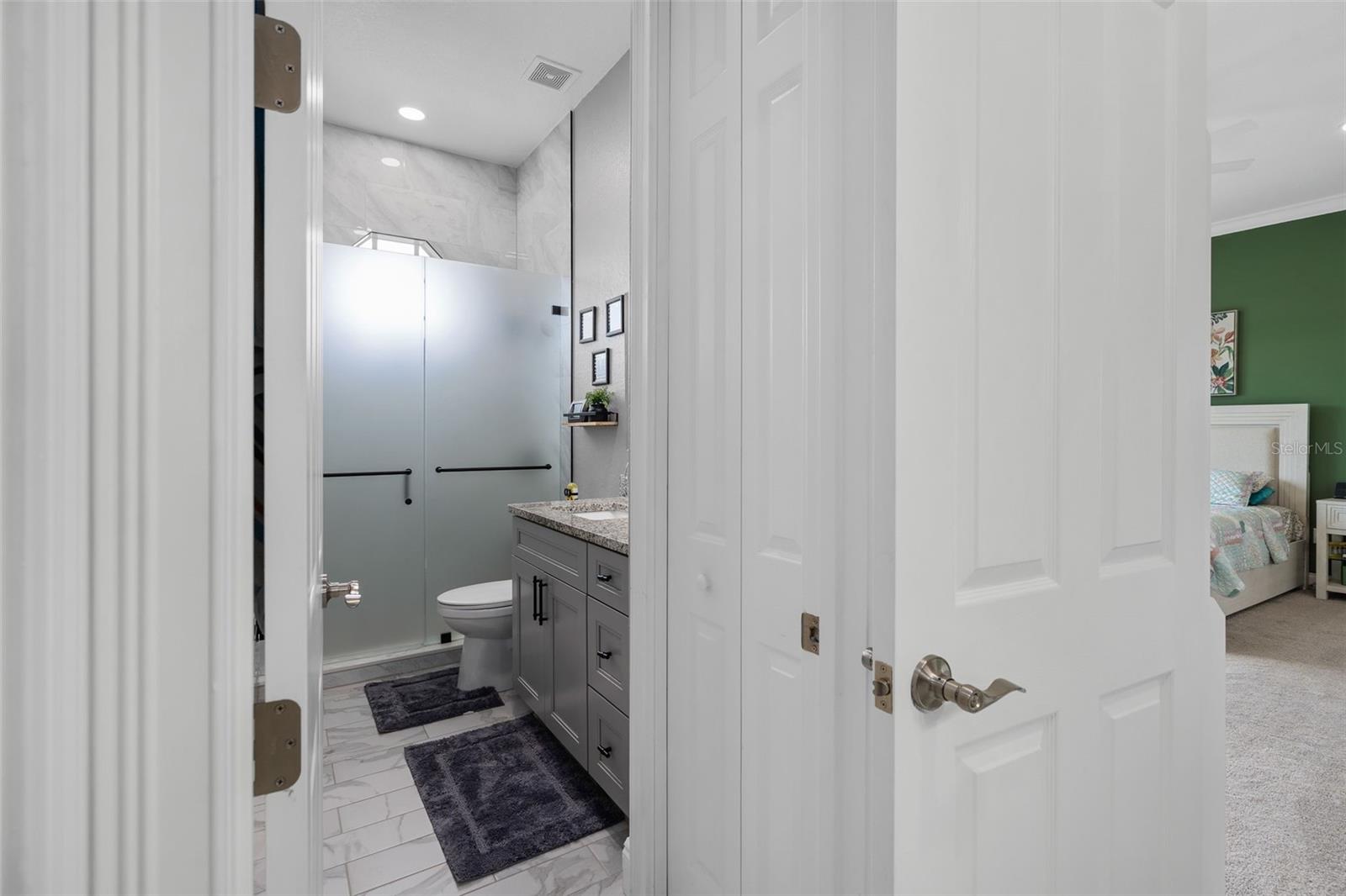 9057 Balmoral Mews Sq Property Photo 35