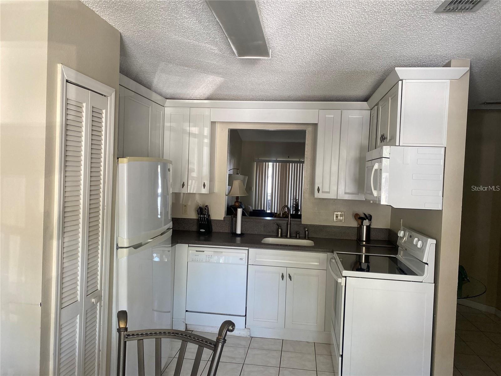 3204 Sabal Palms Ct #b Property Photo 8