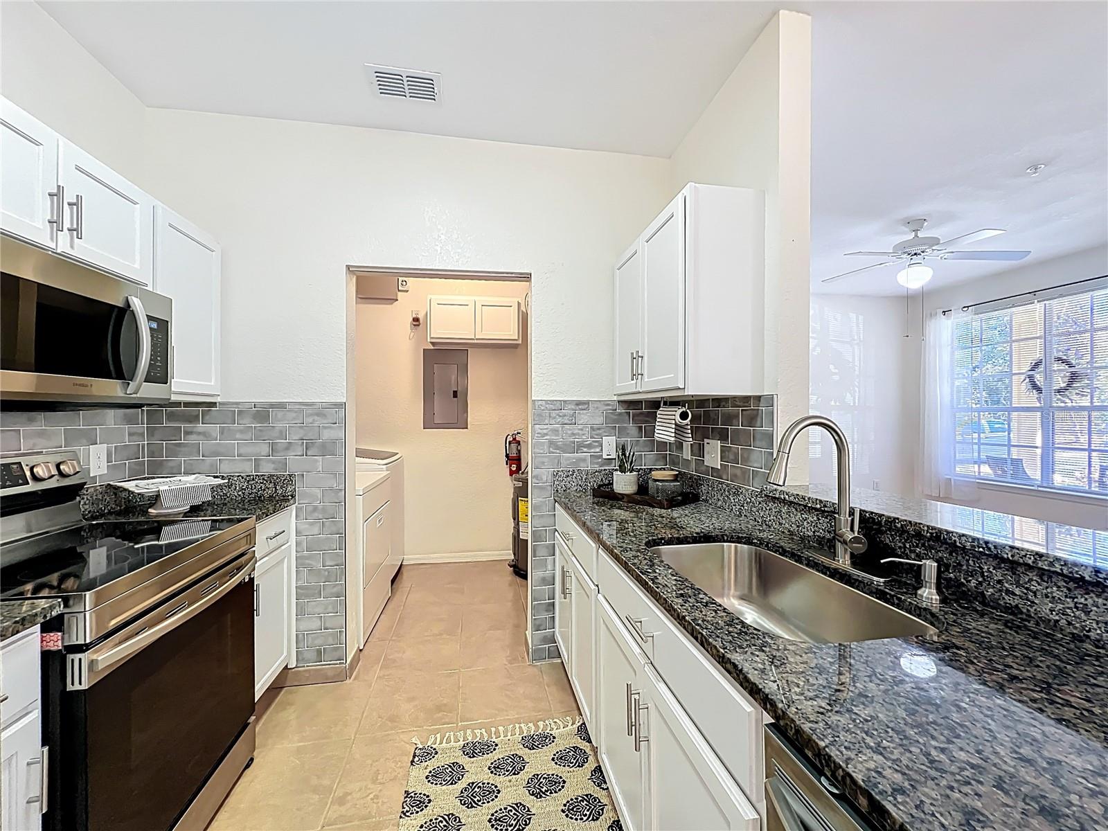 837 Grand Regency Pt #103 Property Photo 8