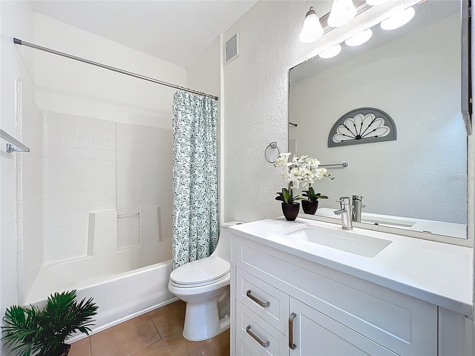 837 Grand Regency Pt #103 Property Photo 10