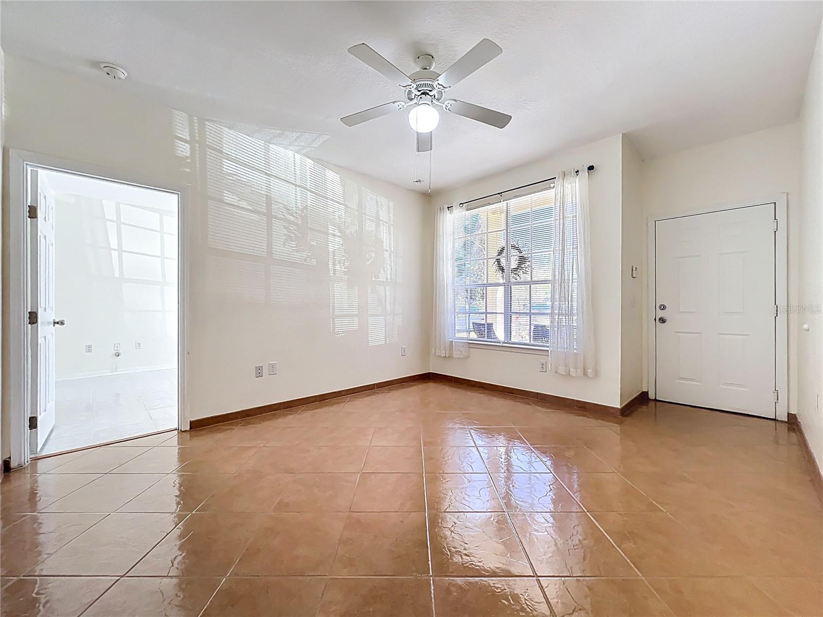 837 Grand Regency Pt #103 Property Photo 12