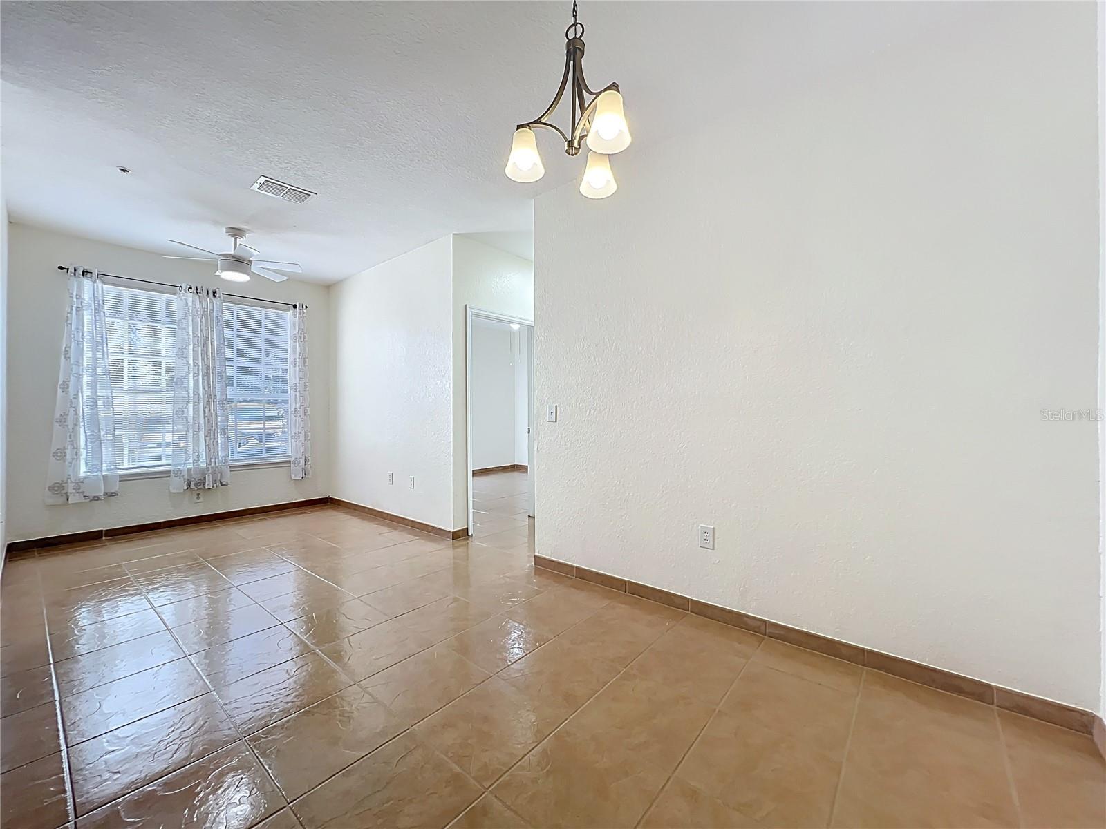 837 Grand Regency Pt #103 Property Photo 23