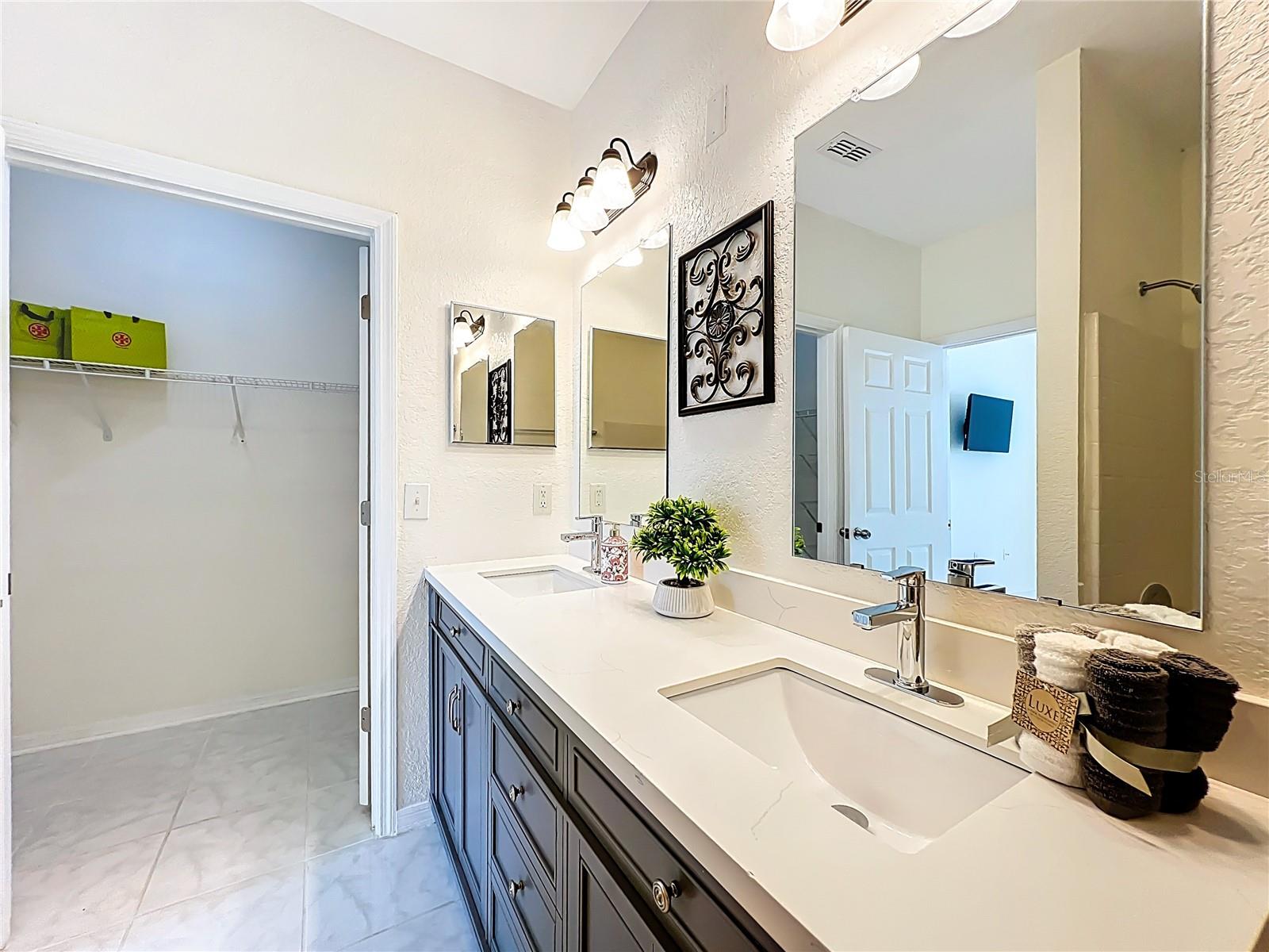 837 Grand Regency Pt #103 Property Photo 38