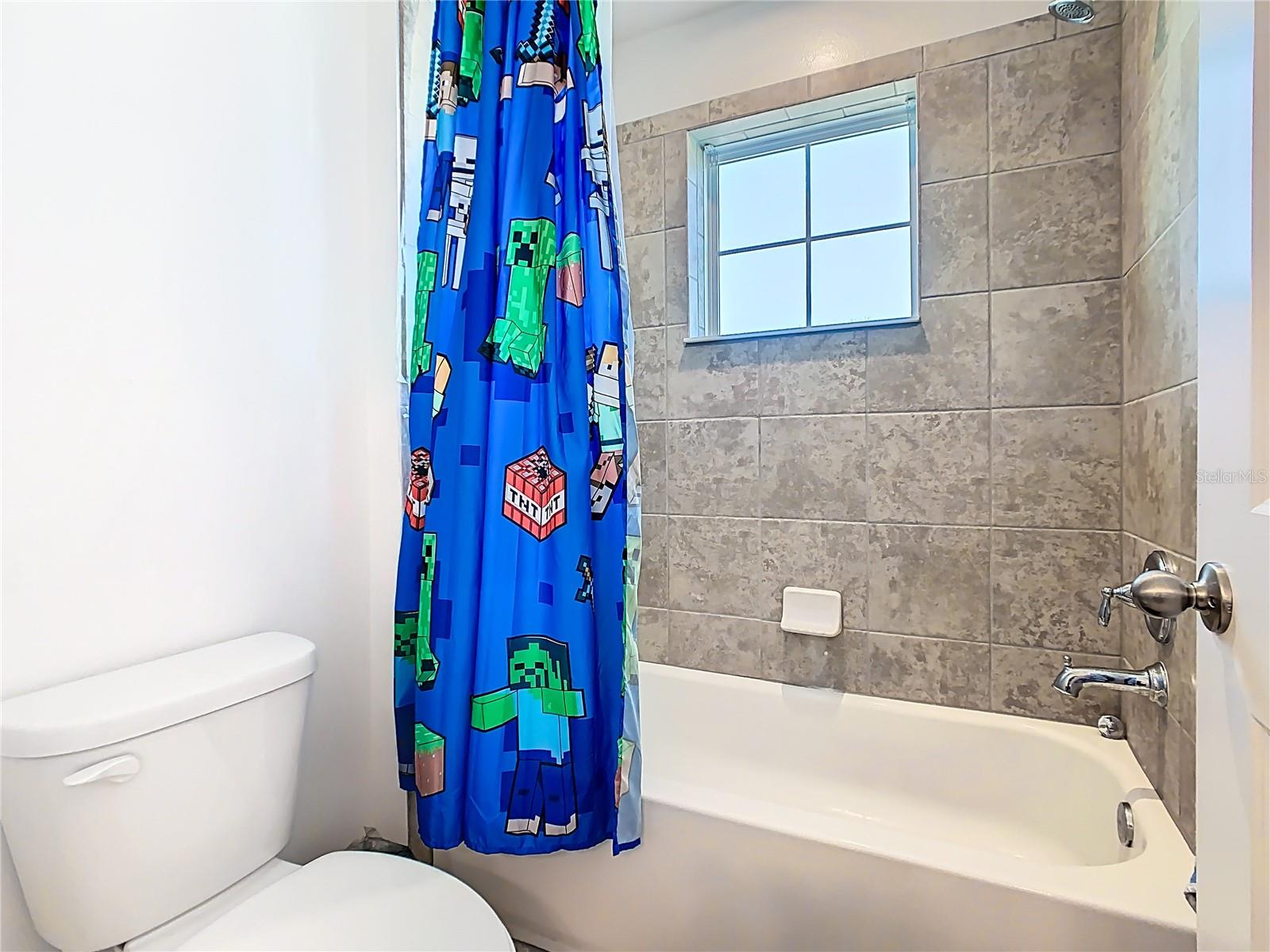 1285 Hilltop Pl Property Photo 64