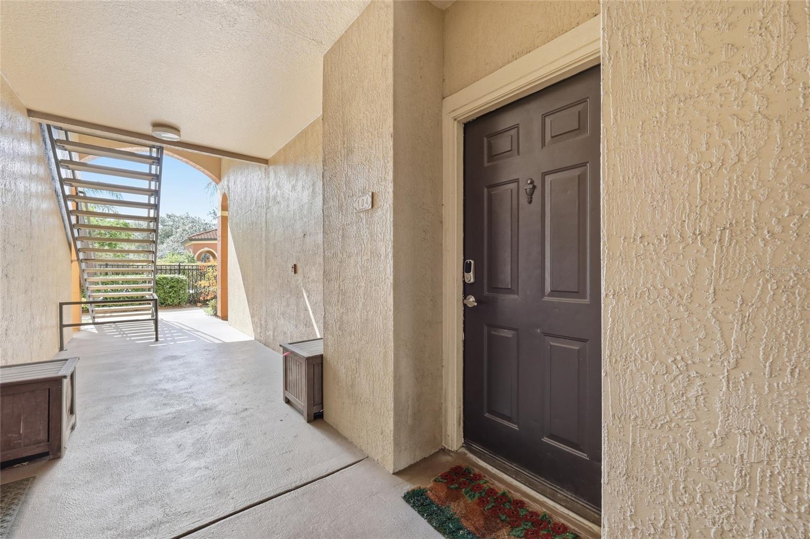 5518 Metrowest Blvd #11-104 Property Photo 5